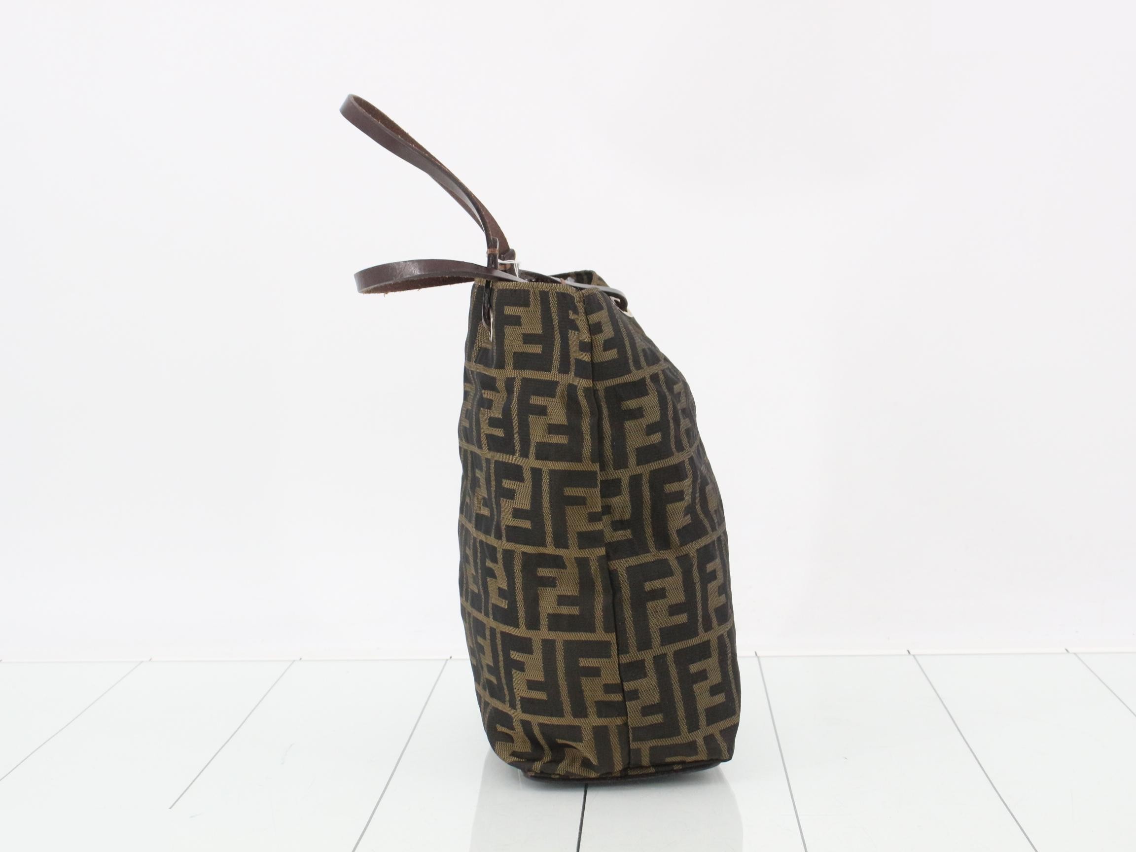 handbag — view 4