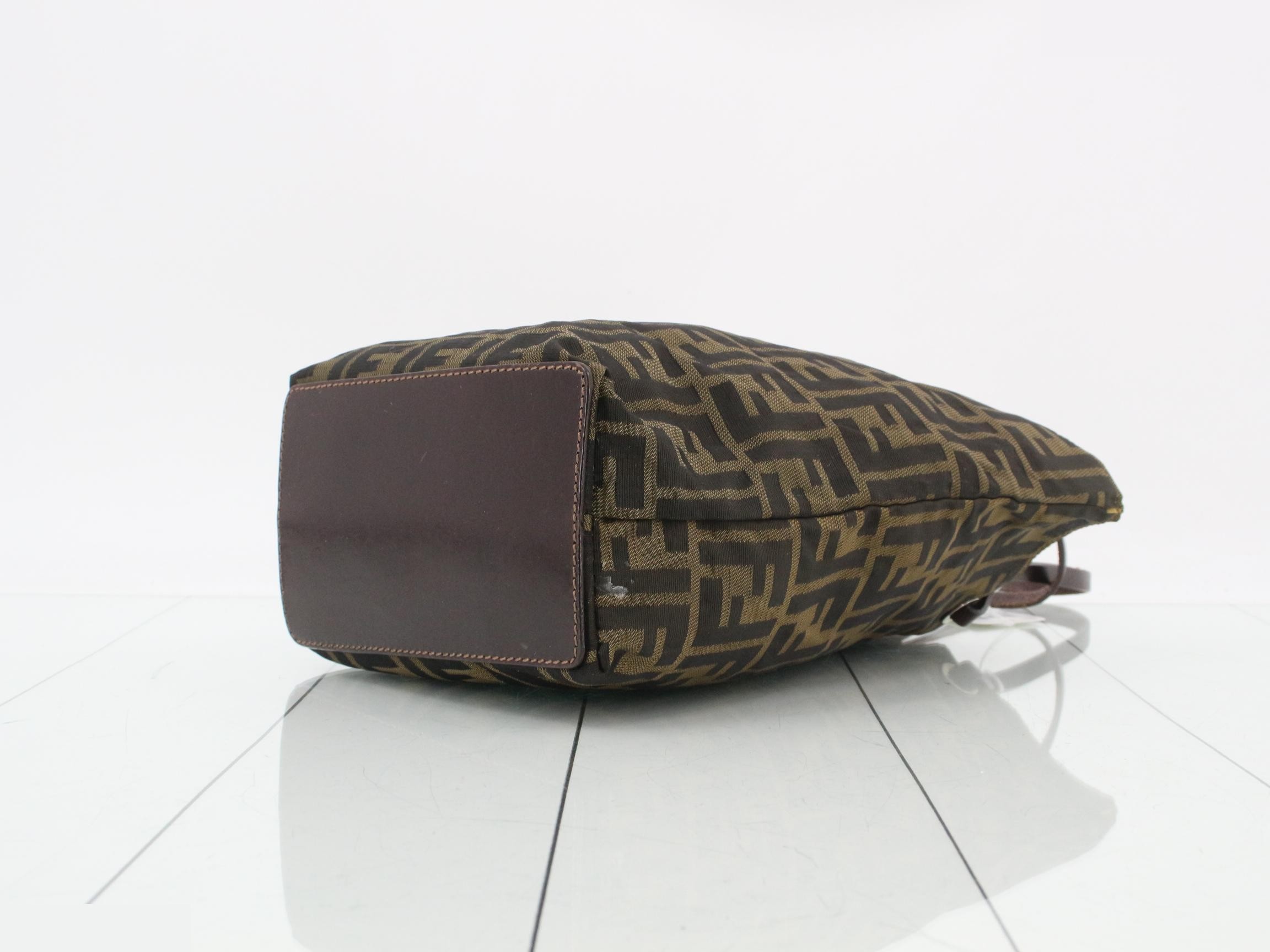 handbag — view 6