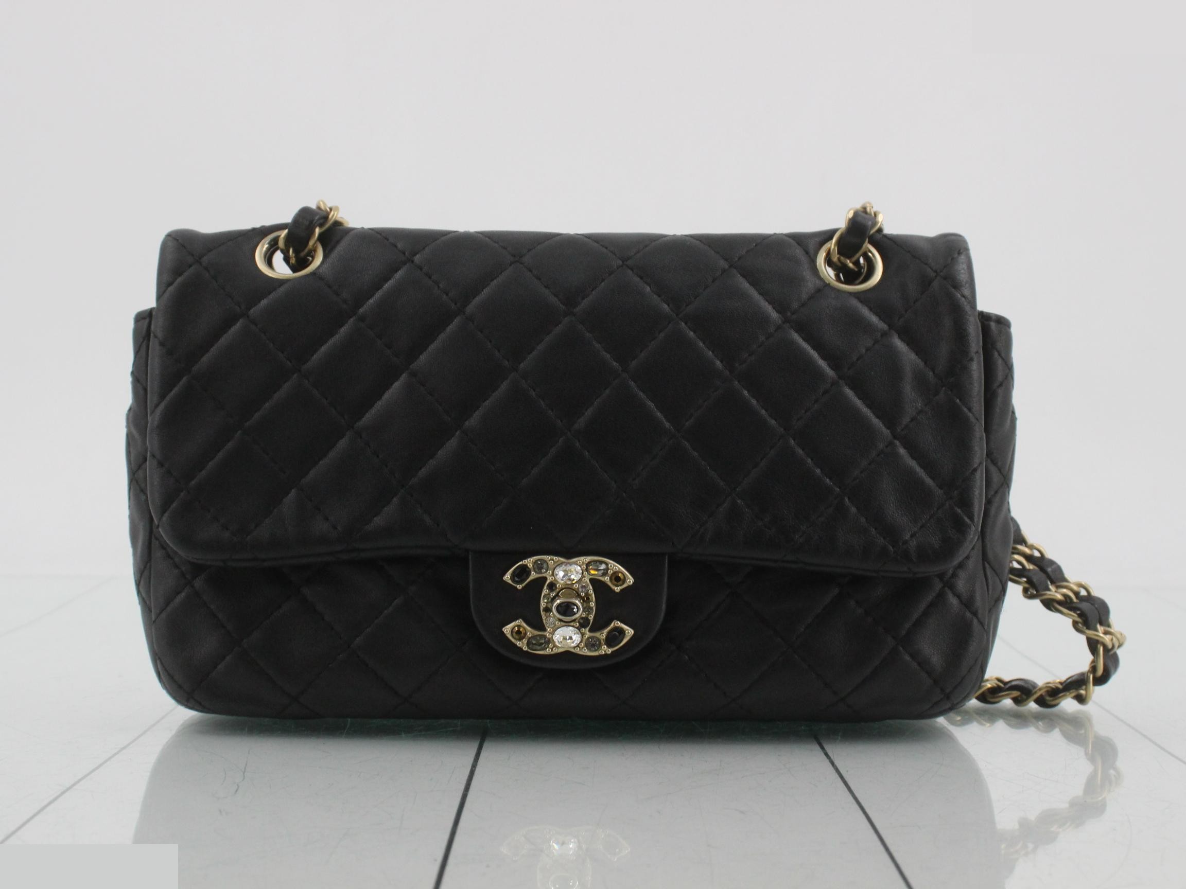 Matelassé lambskin handbag/shoulder bag, black