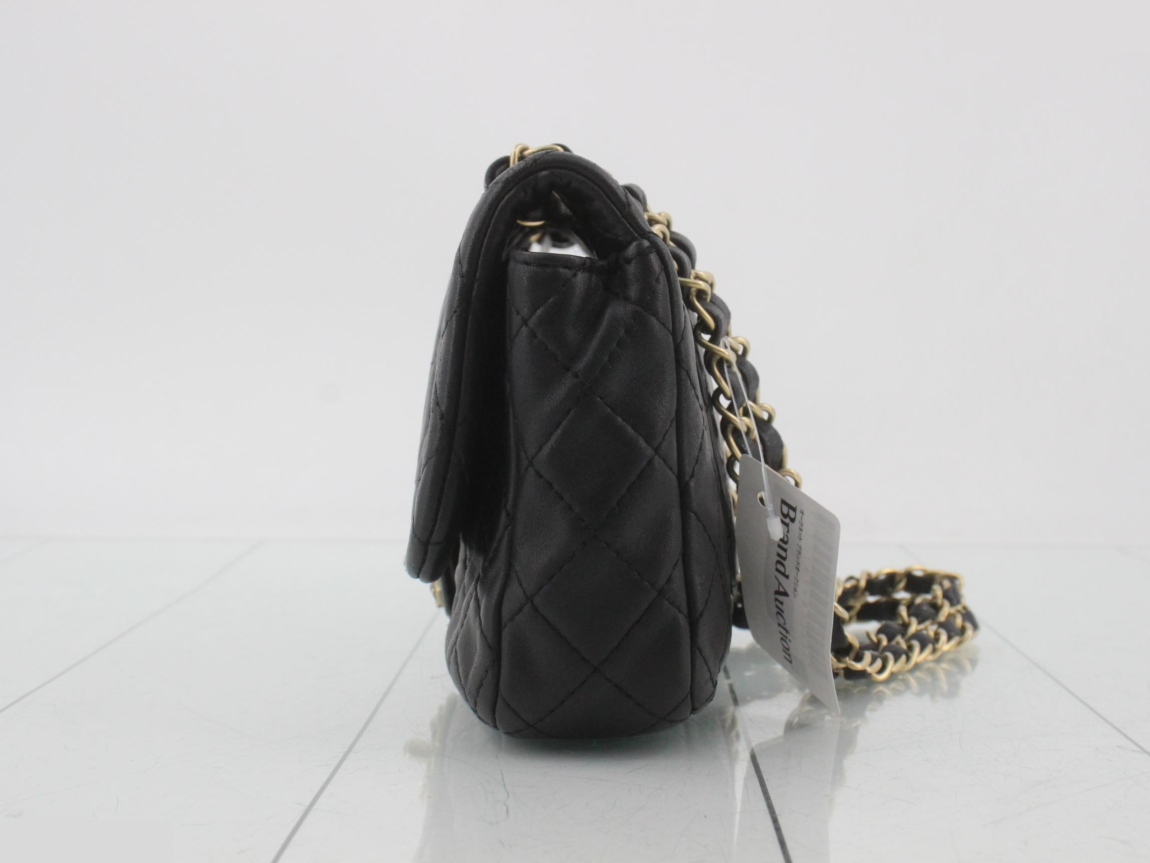 Matelassé lambskin handbag/shoulder bag, black — view 3