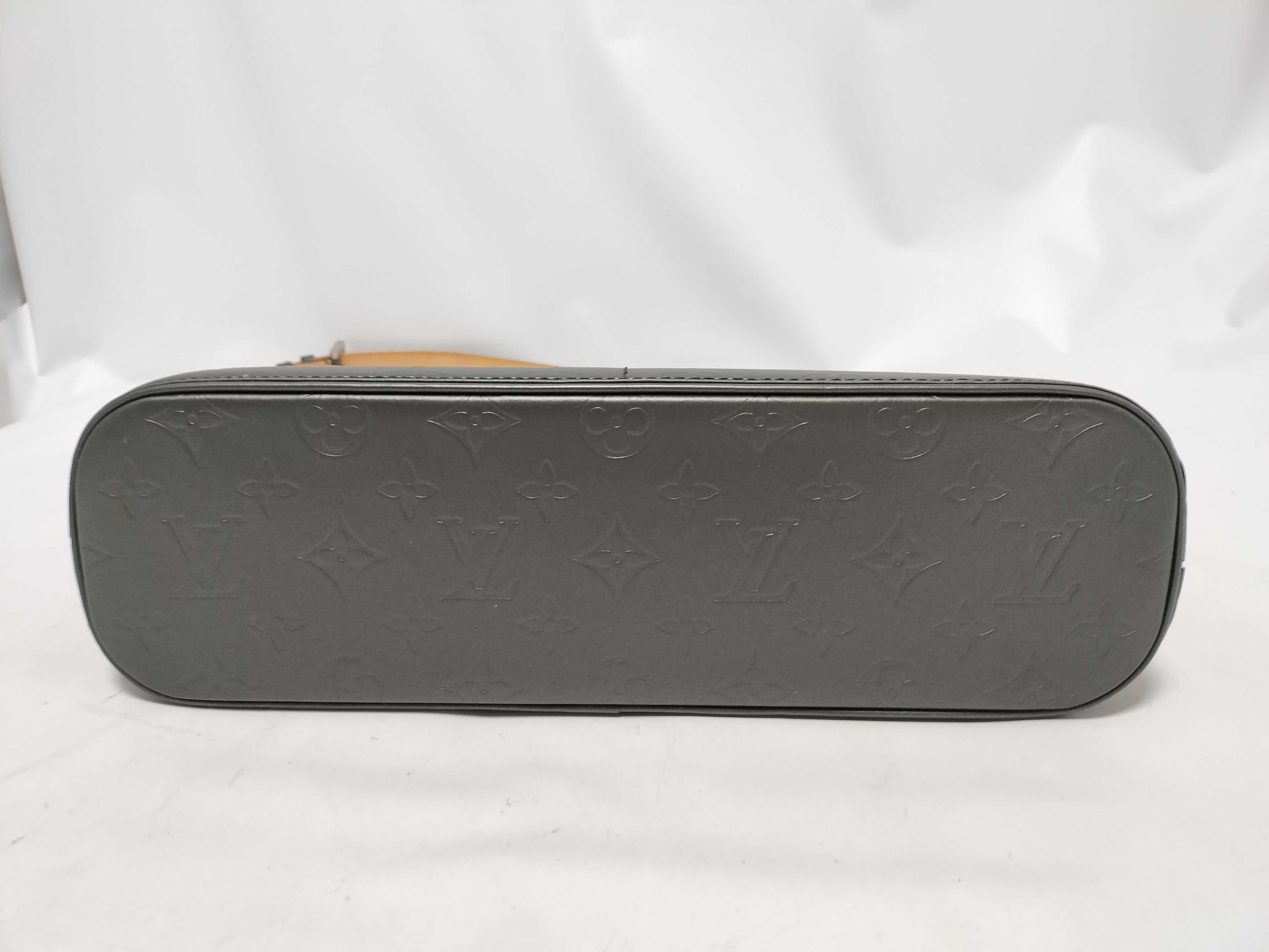 Monogram Matte Sutter Matte Gray Shoulder Bag with Dust Bag and Box — view 7
