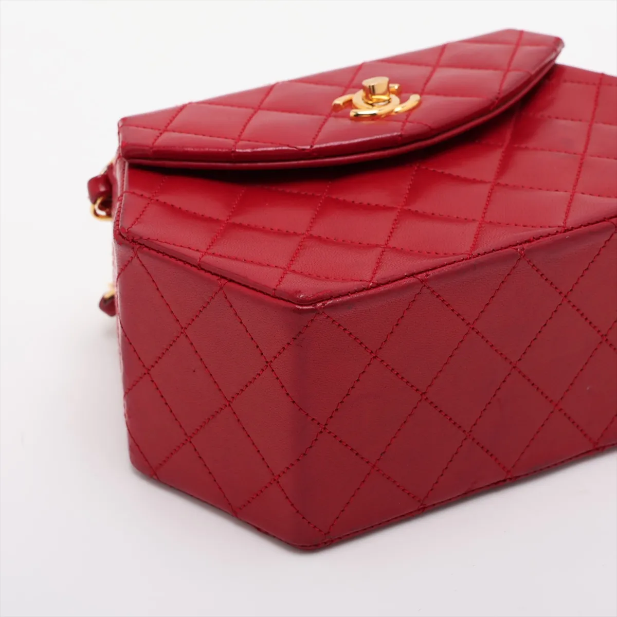 Matelassé Lambskin Chain Handbag, Octagon Shape, Red with Gold Hardware — view 4