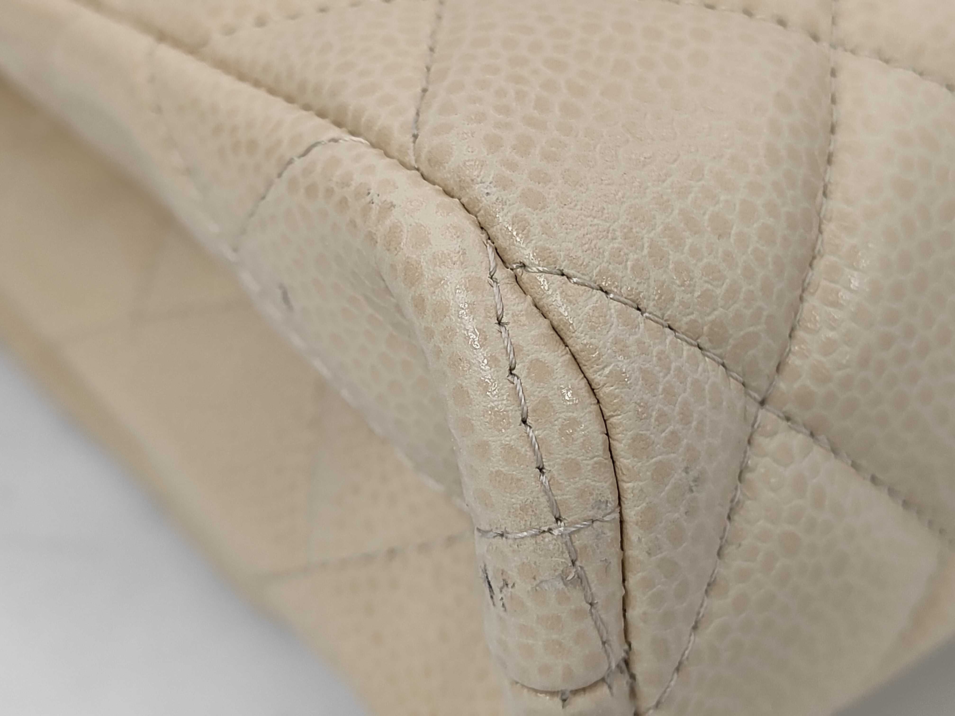 Caviar Chain Shoulder Bag (Beige) — view 3