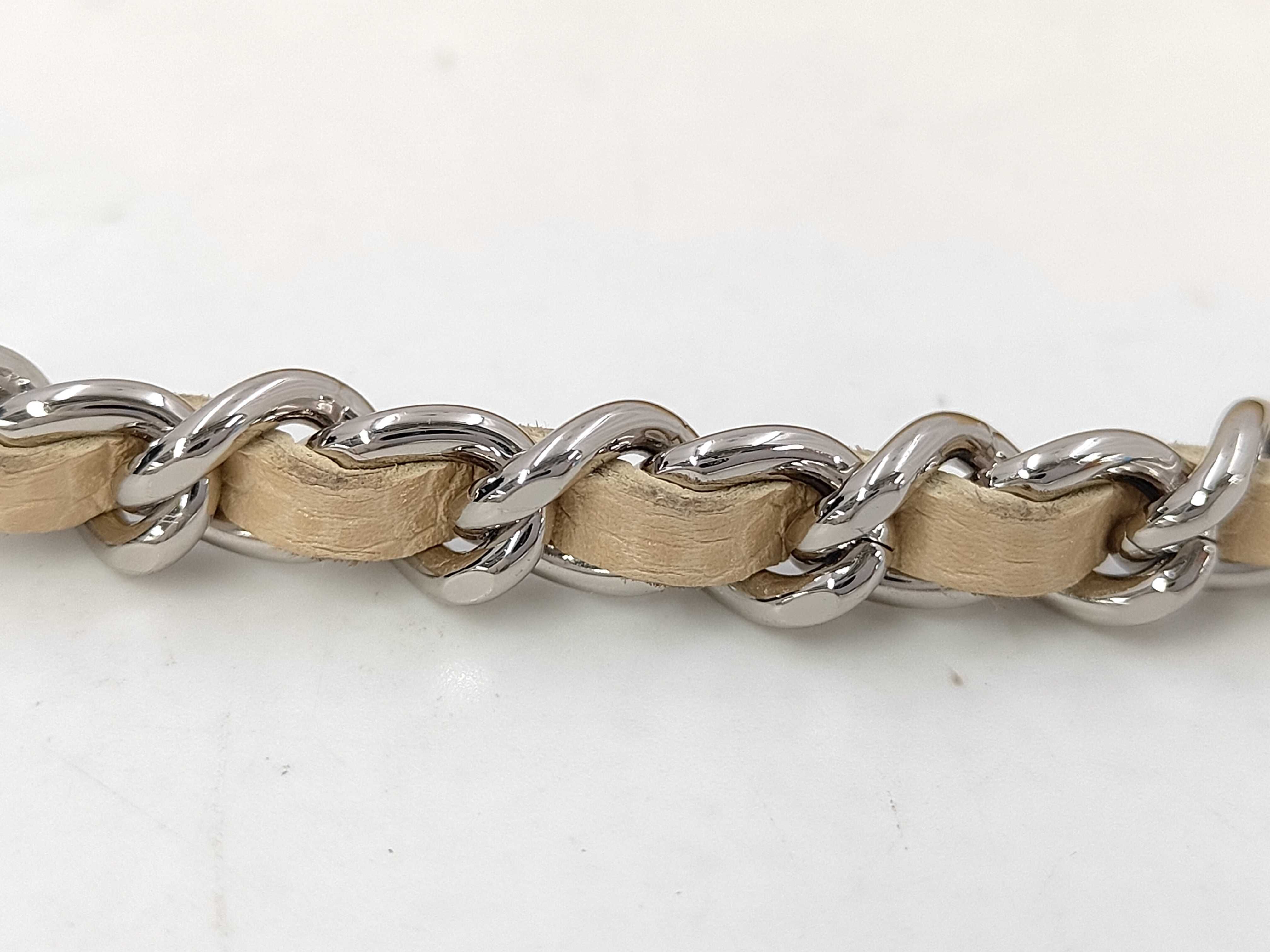 Caviar Chain Shoulder Bag (Beige) — view 7