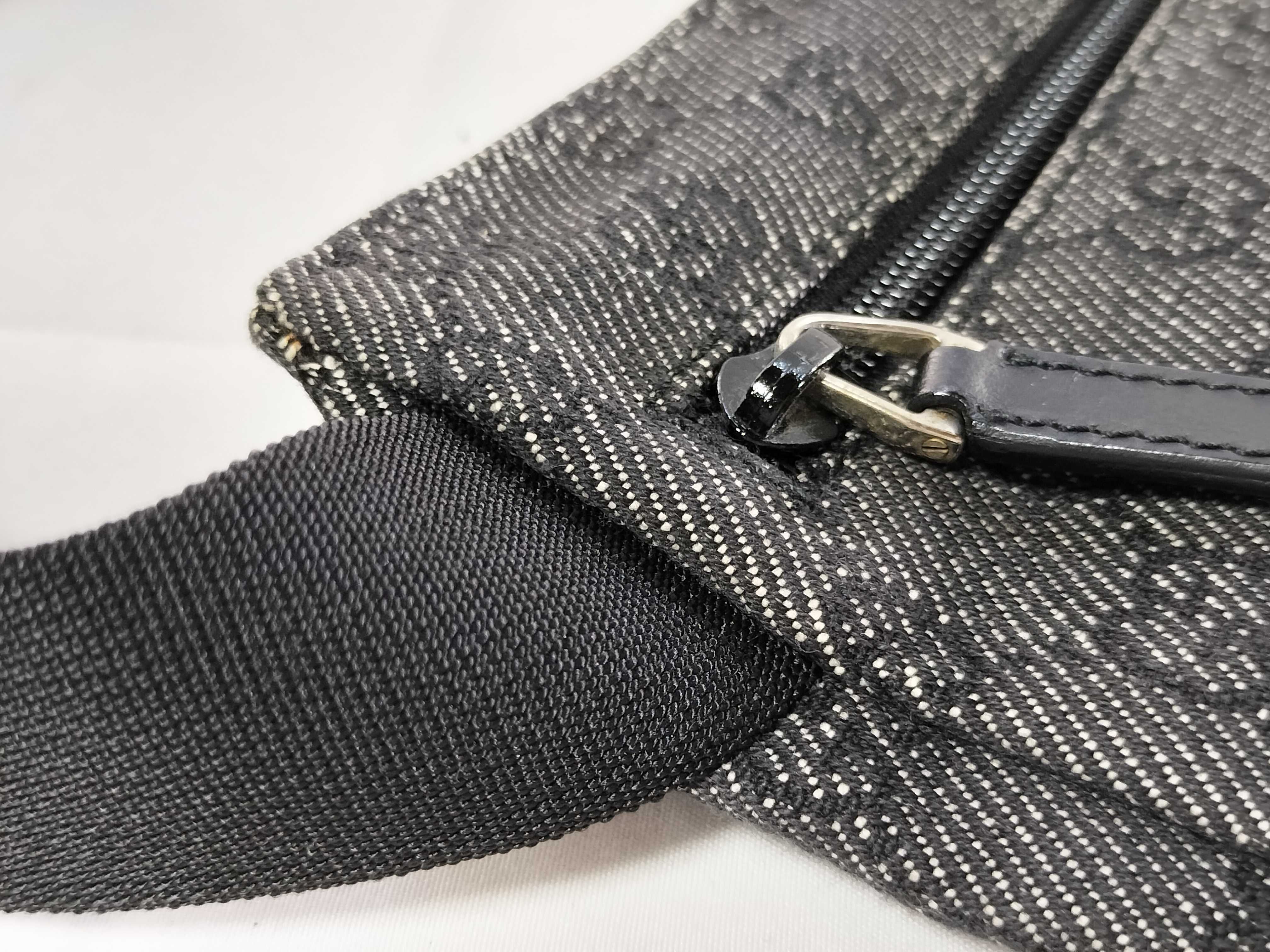 GG Canvas Waist Bag 28566 Waist Bag — view 3