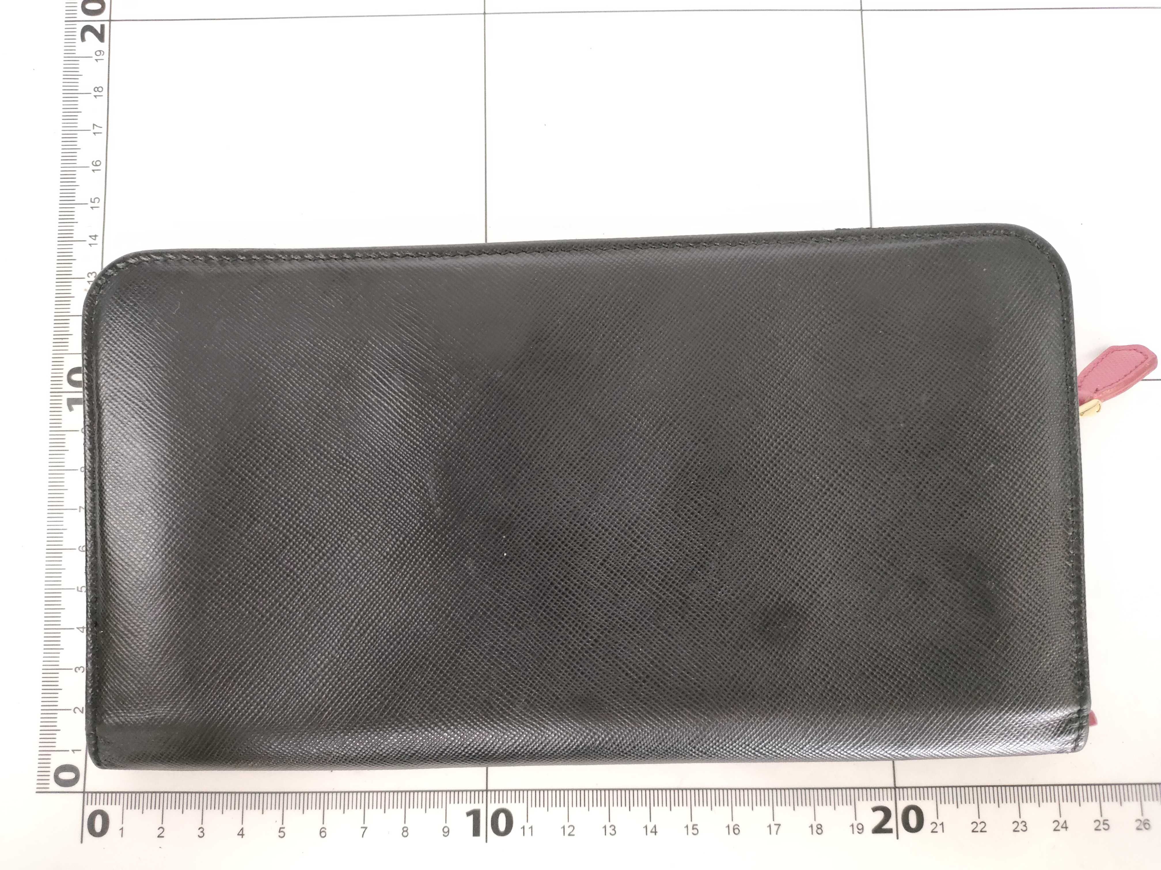long wallet — view 2
