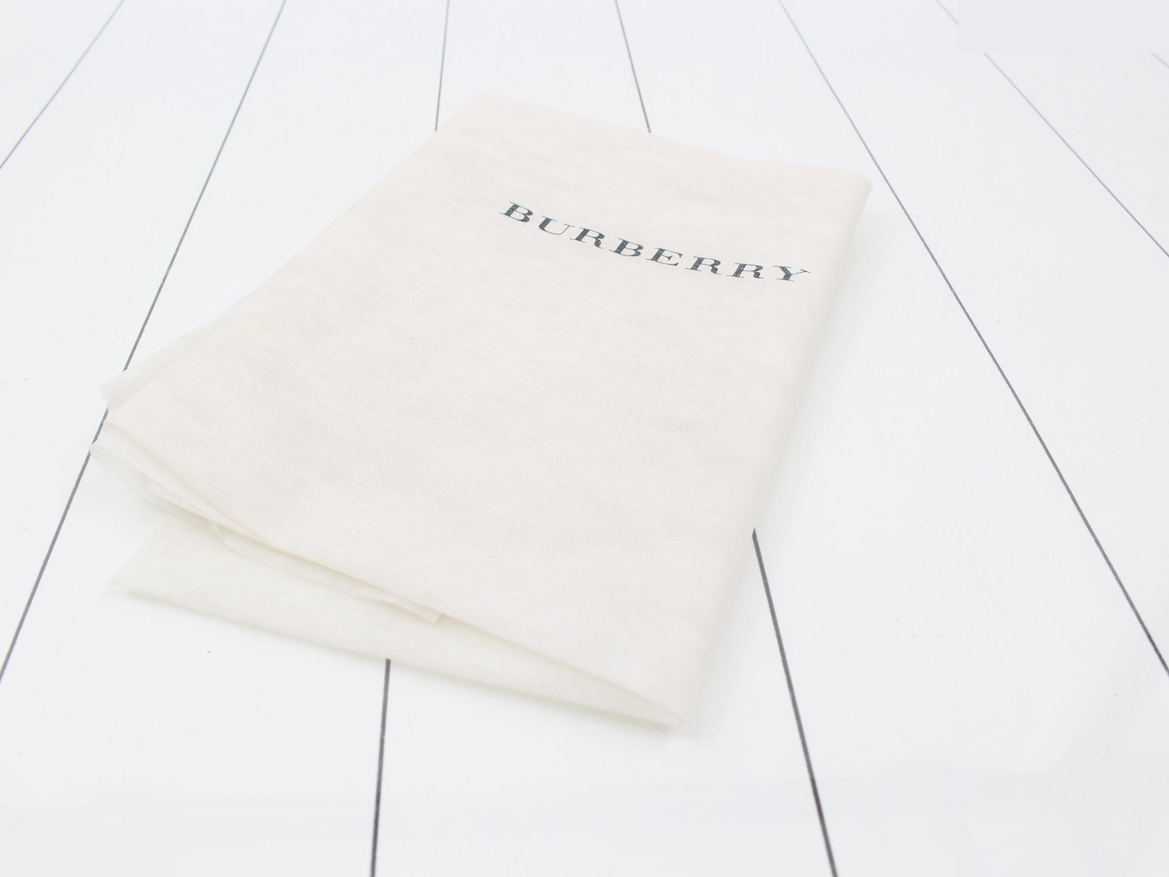 Nova Check Plate Logo Bag - Vertical Tote — view 7
