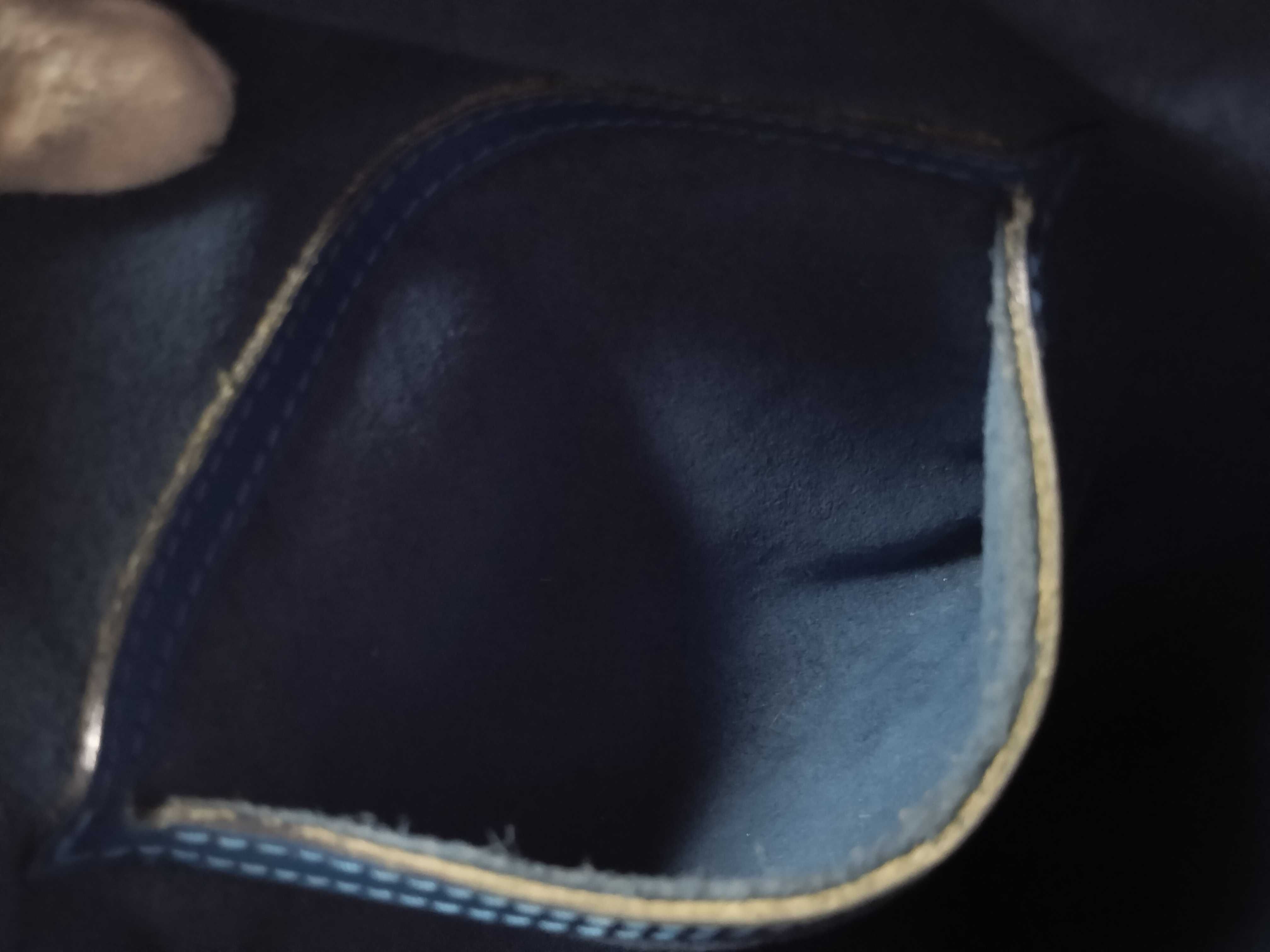 Epi Alma Blue Handbag — view 11