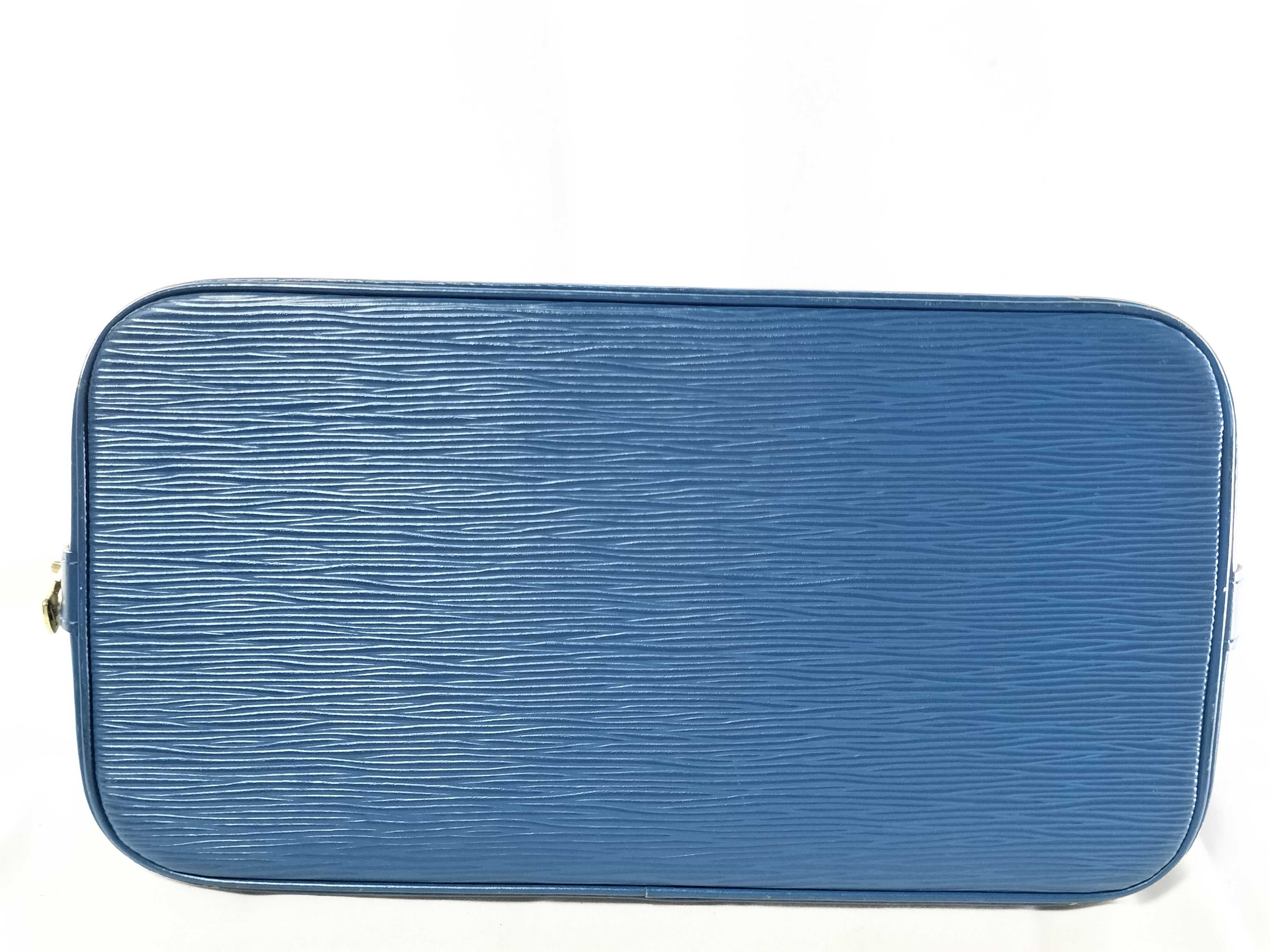 Epi Alma Blue Handbag — view 6