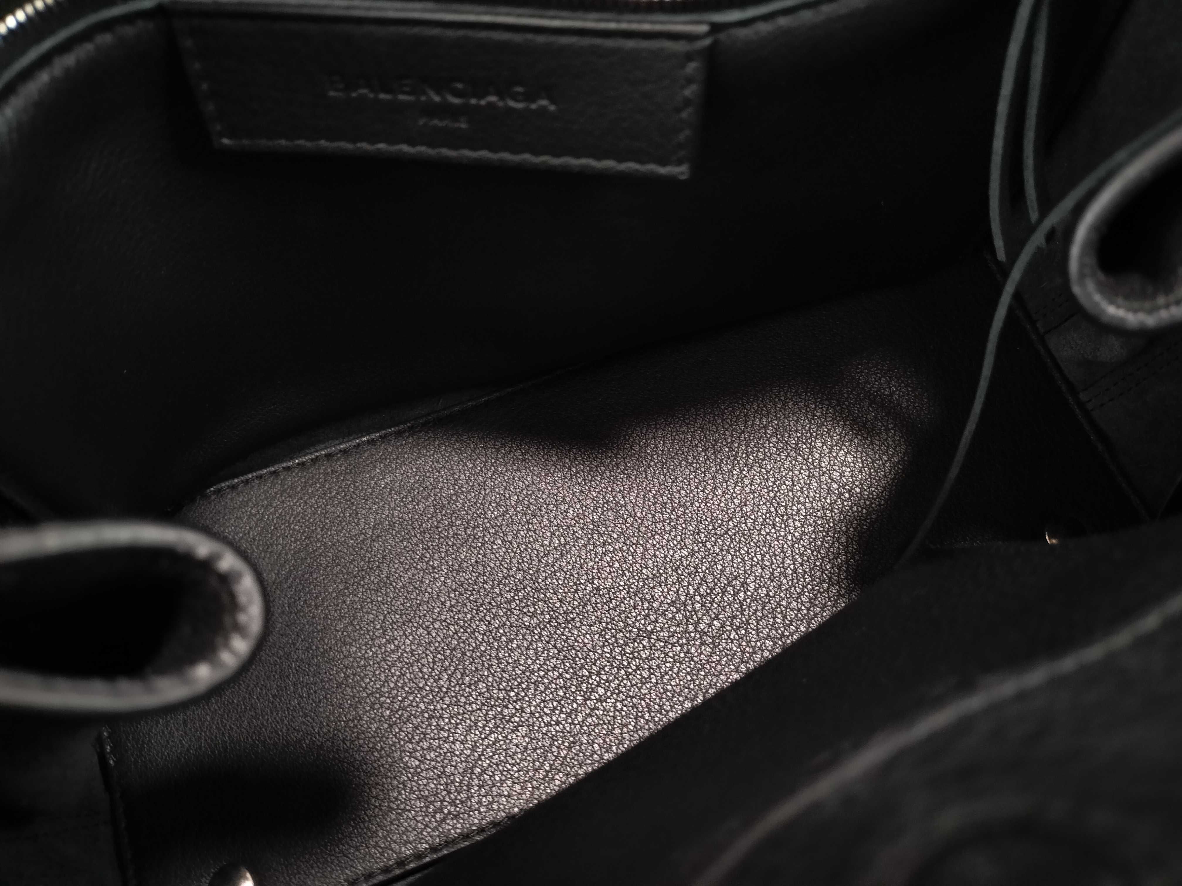 Paper Mini Leather 2-Way Handbag, Black, 370926 (Handbag) — view 9