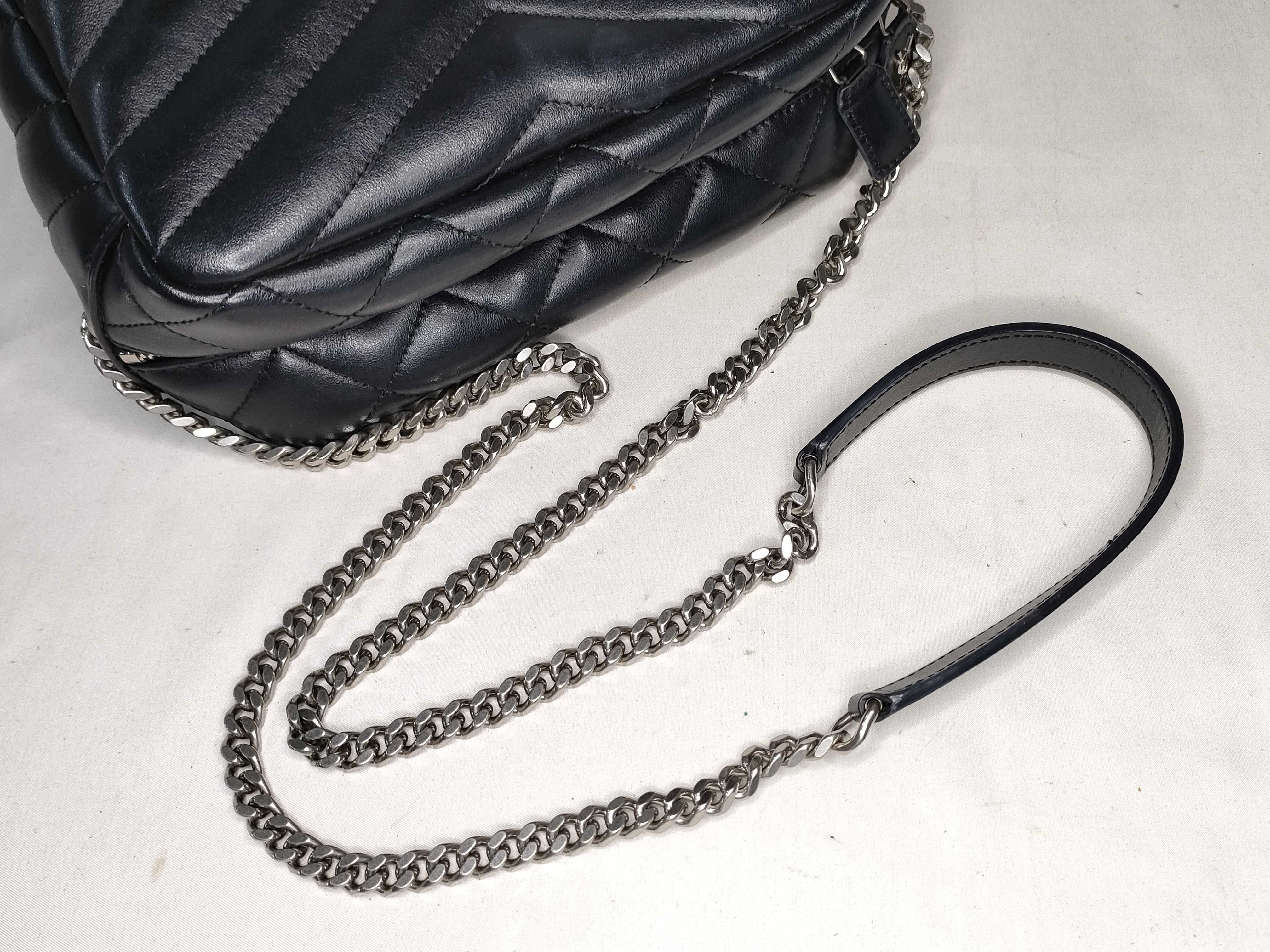 PH-YSL Lou Shoulder Bag Black Leather — view 3