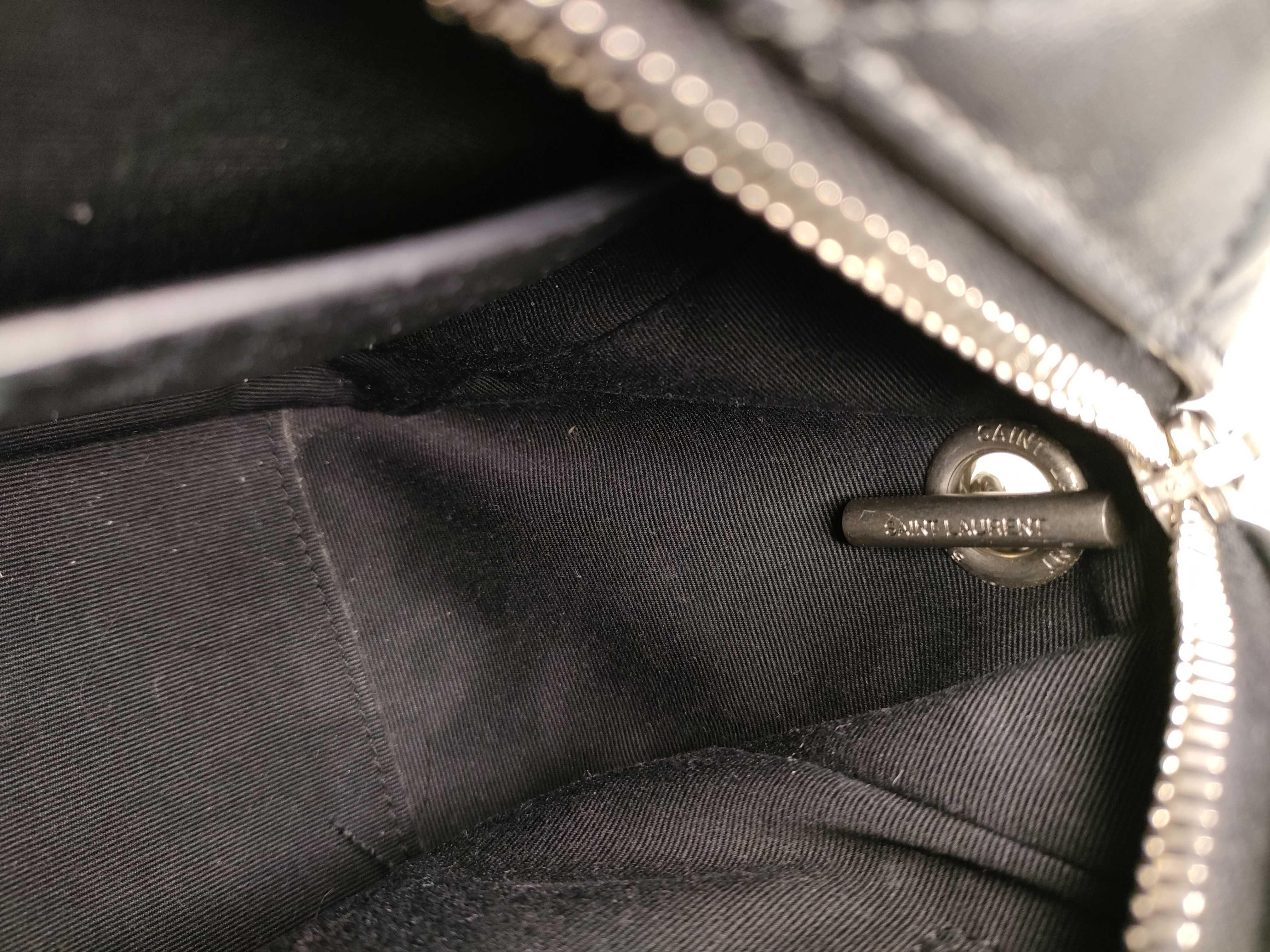 PH-YSL Lou Shoulder Bag Black Leather — view 9