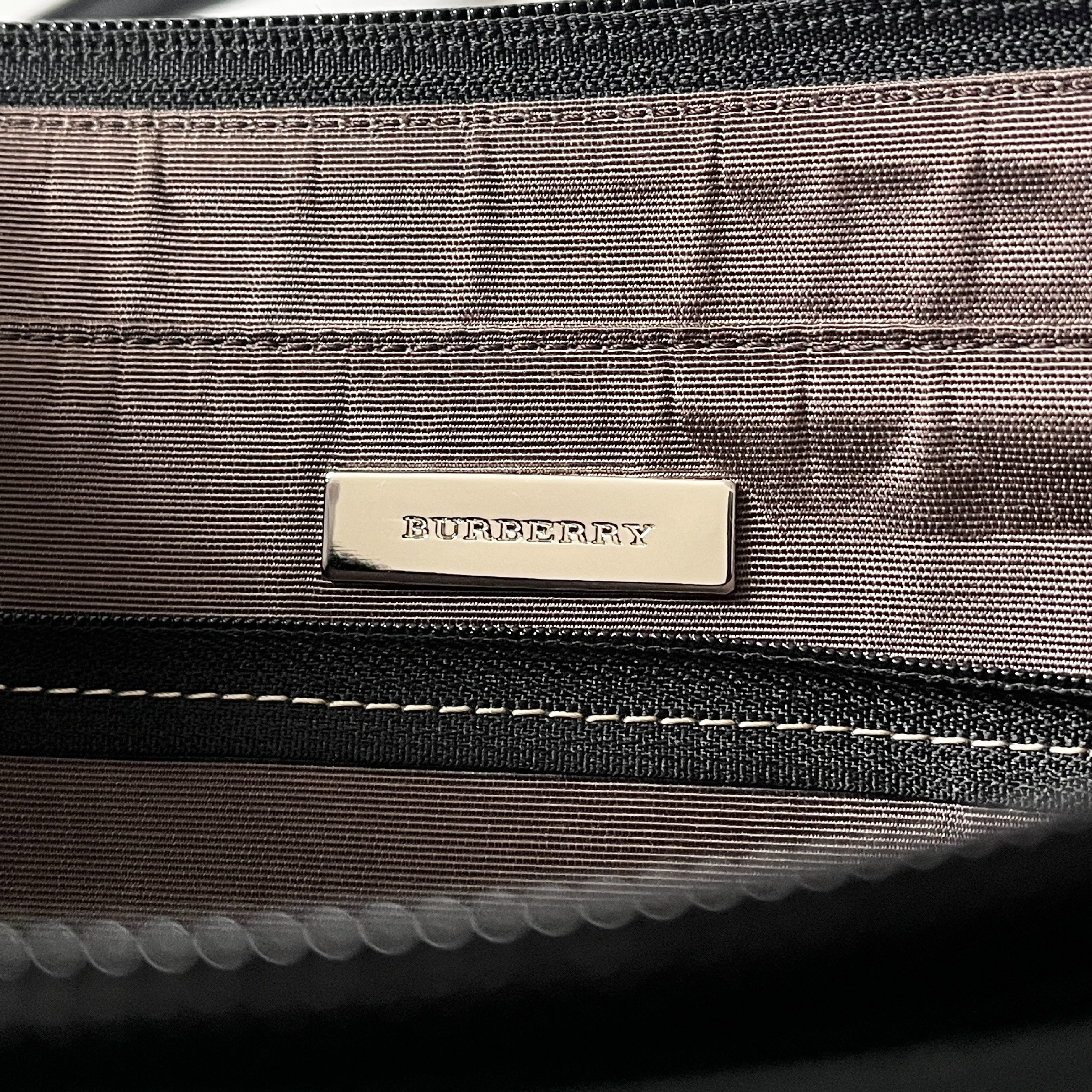 handbag, black handbag — view 15