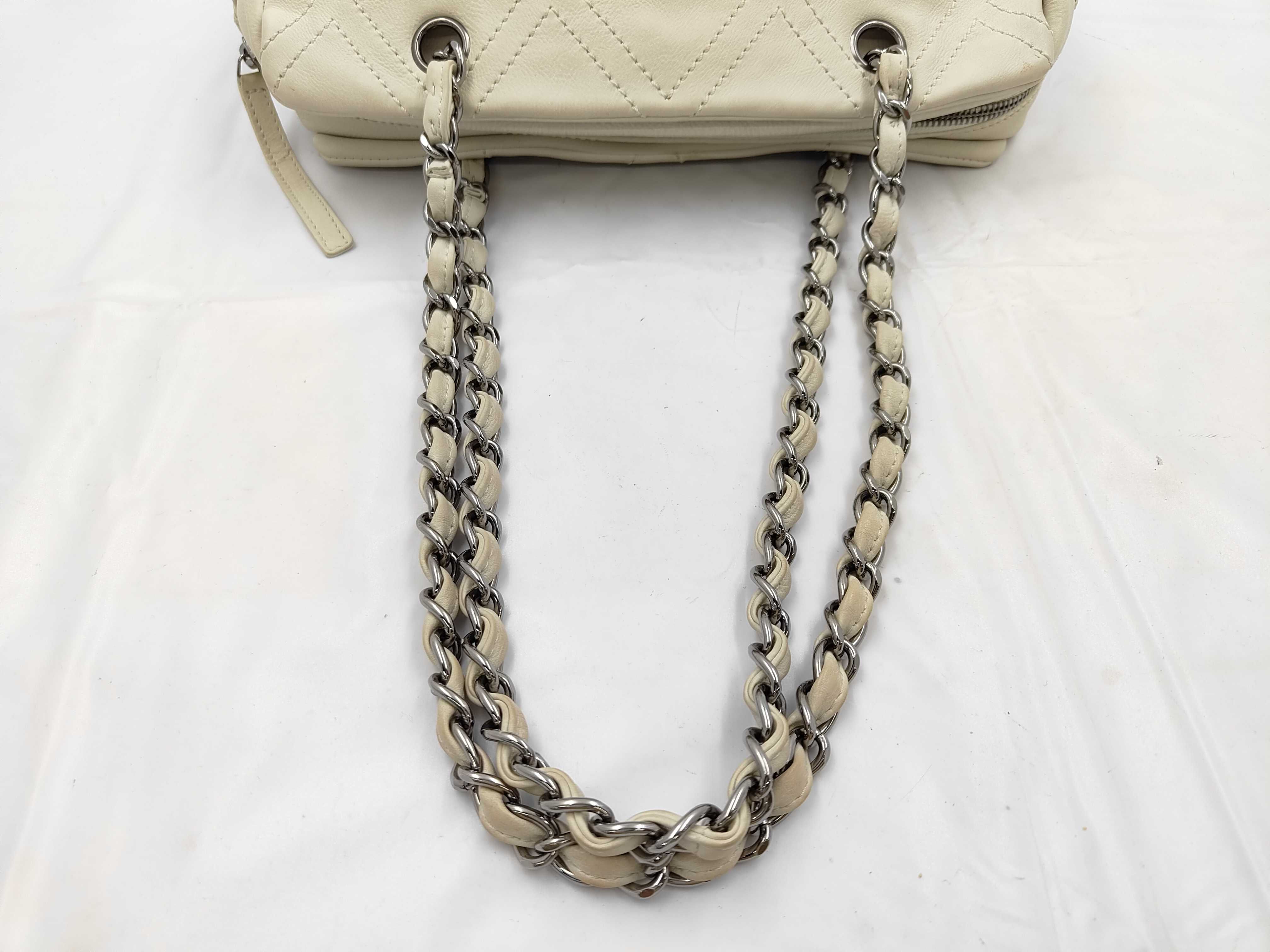 Coco Mark Diamond Stitch Chain Shoulder Bag — view 3