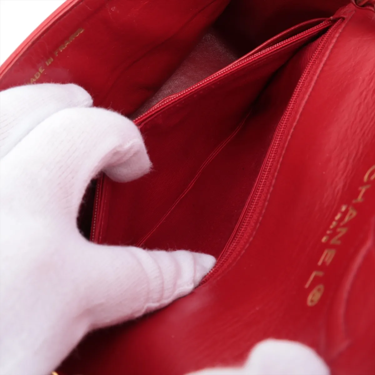 Matelasse Lambskin Single Flap Single Chain Bag Red Gold Hardware — view 7
