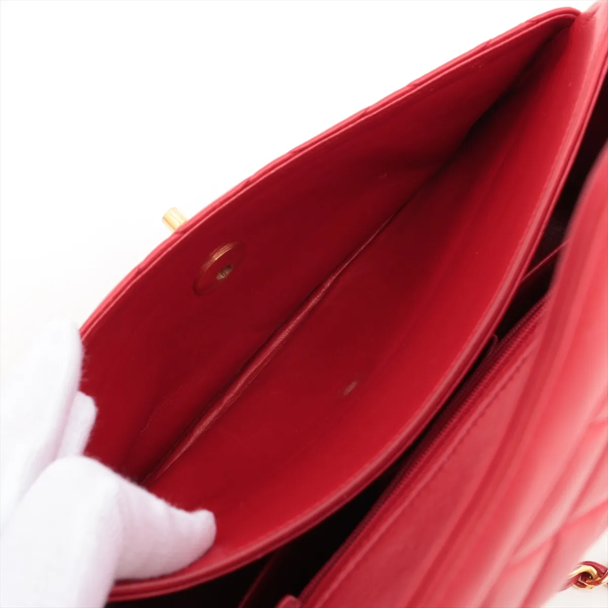 Matelasse Lambskin Single Flap Single Chain Bag Red Gold Hardware — view 10