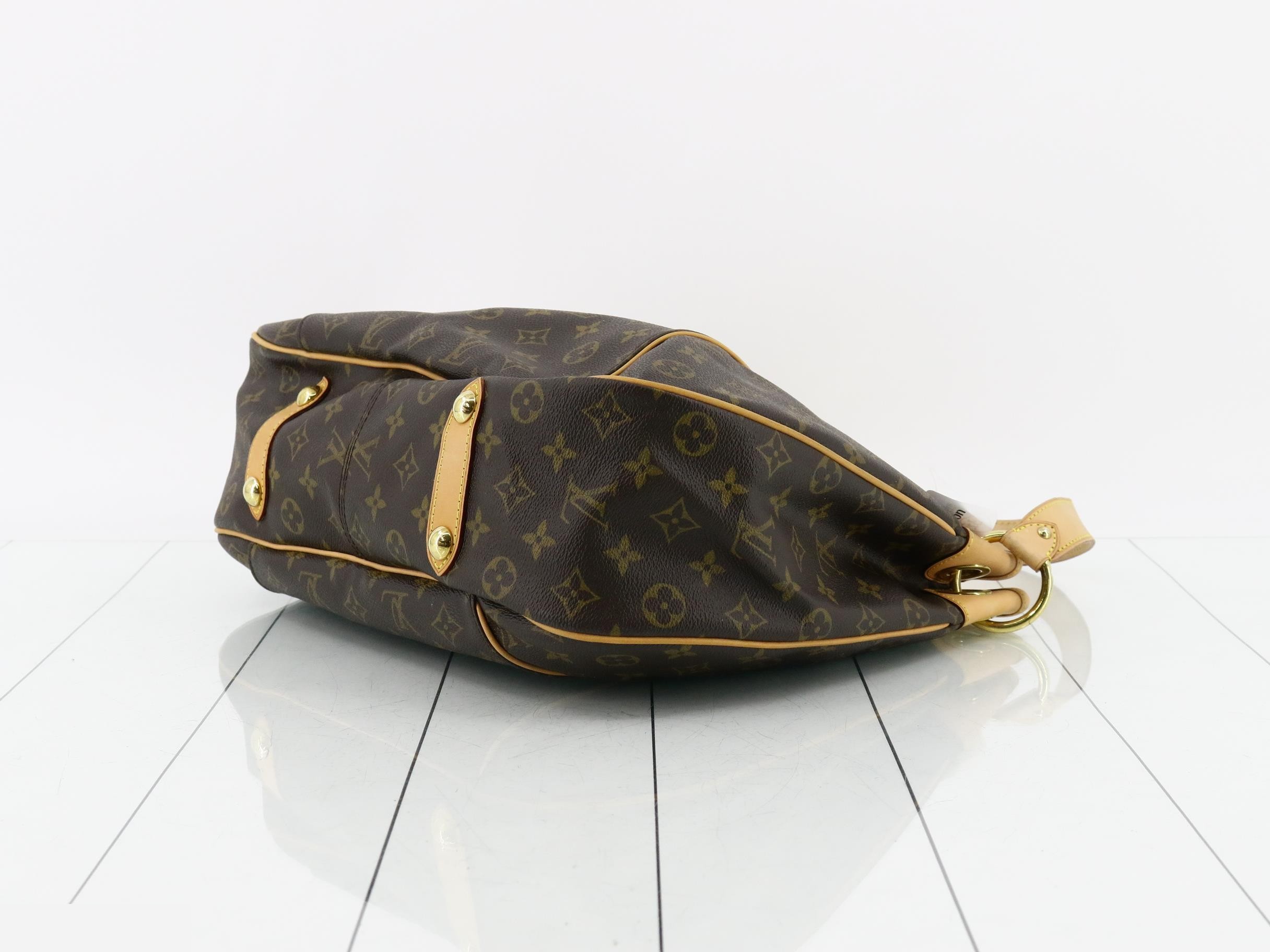 Monogram Galliera PM Shoulder Bag — view 6