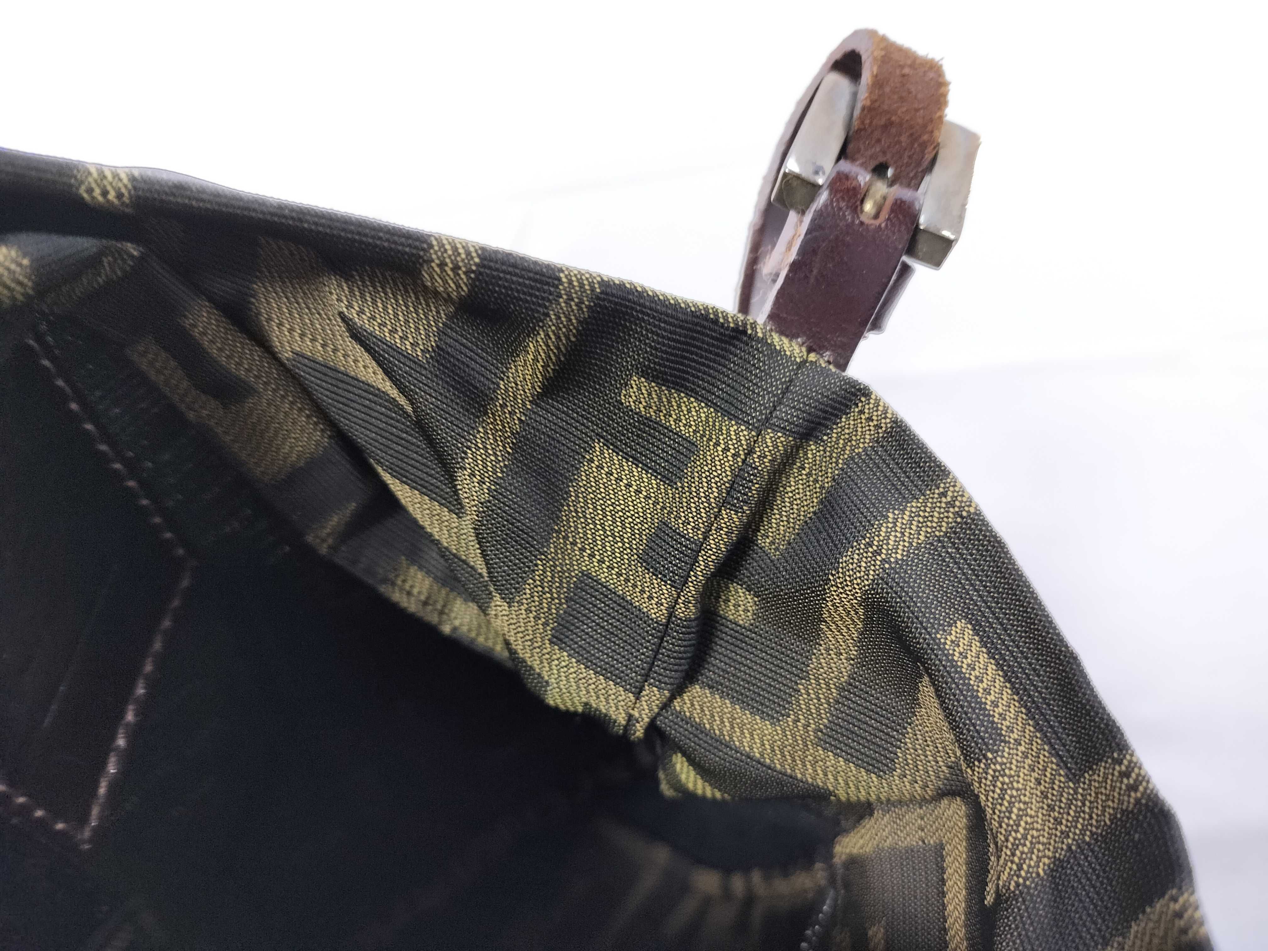 Mamma Handbag Shoulder Bag — view 9