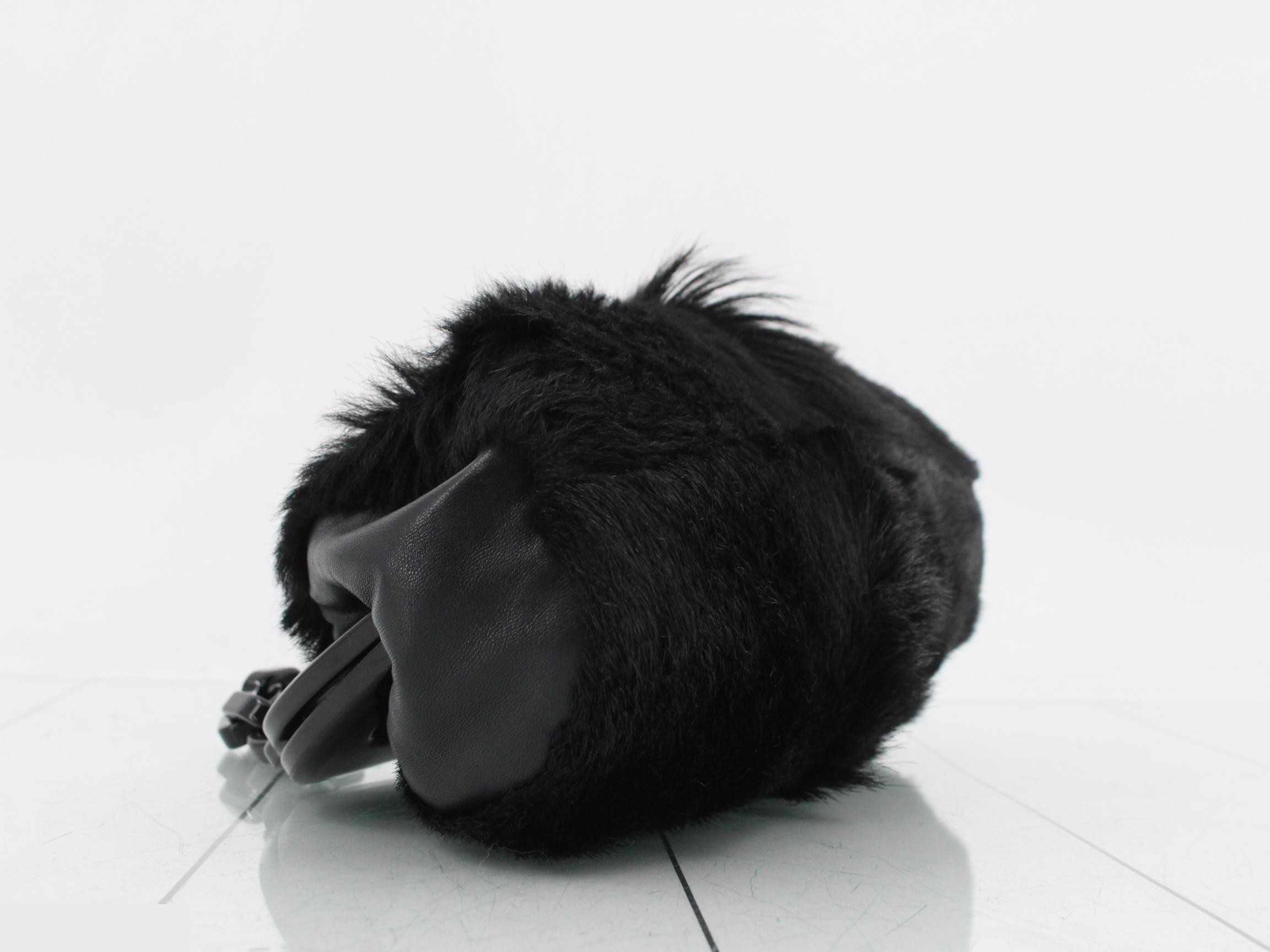 Plastic chain one-shoulder bag, Coco Mark, goat fur, plastic — view 5