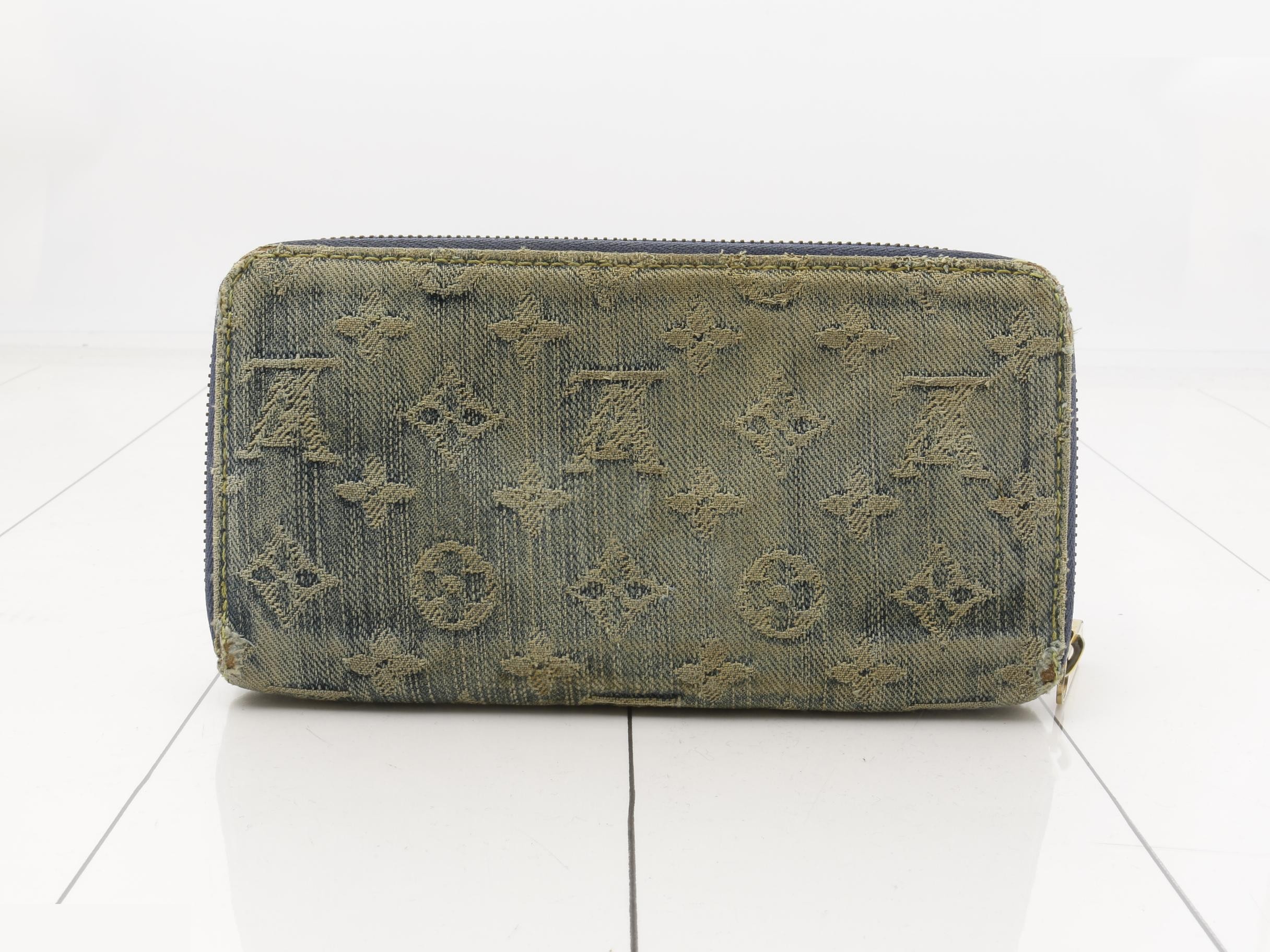 Zippy Wallet — view 2