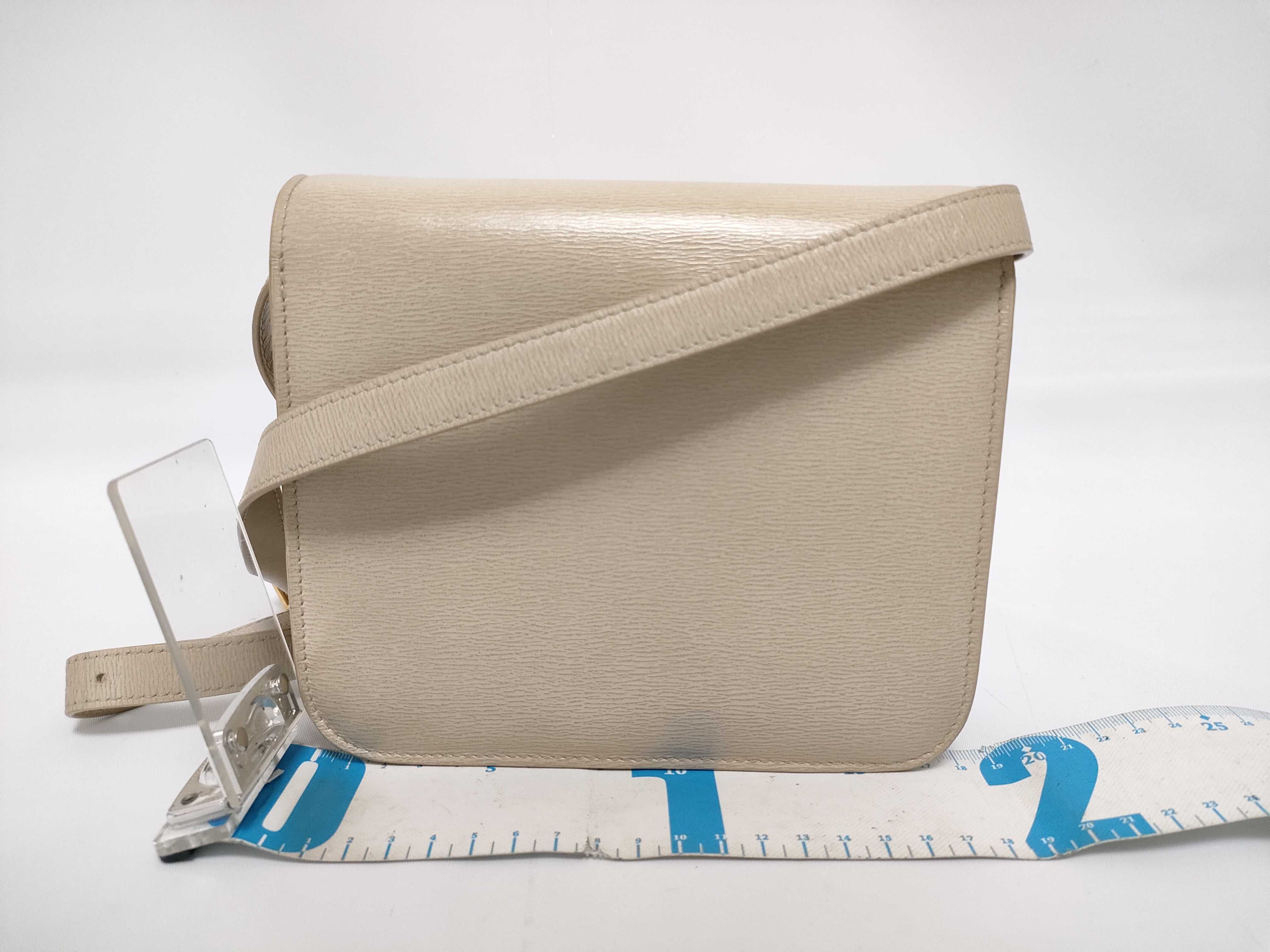 Classic Box Linen Color Calf Leather Small Shoulder Bag — view 2