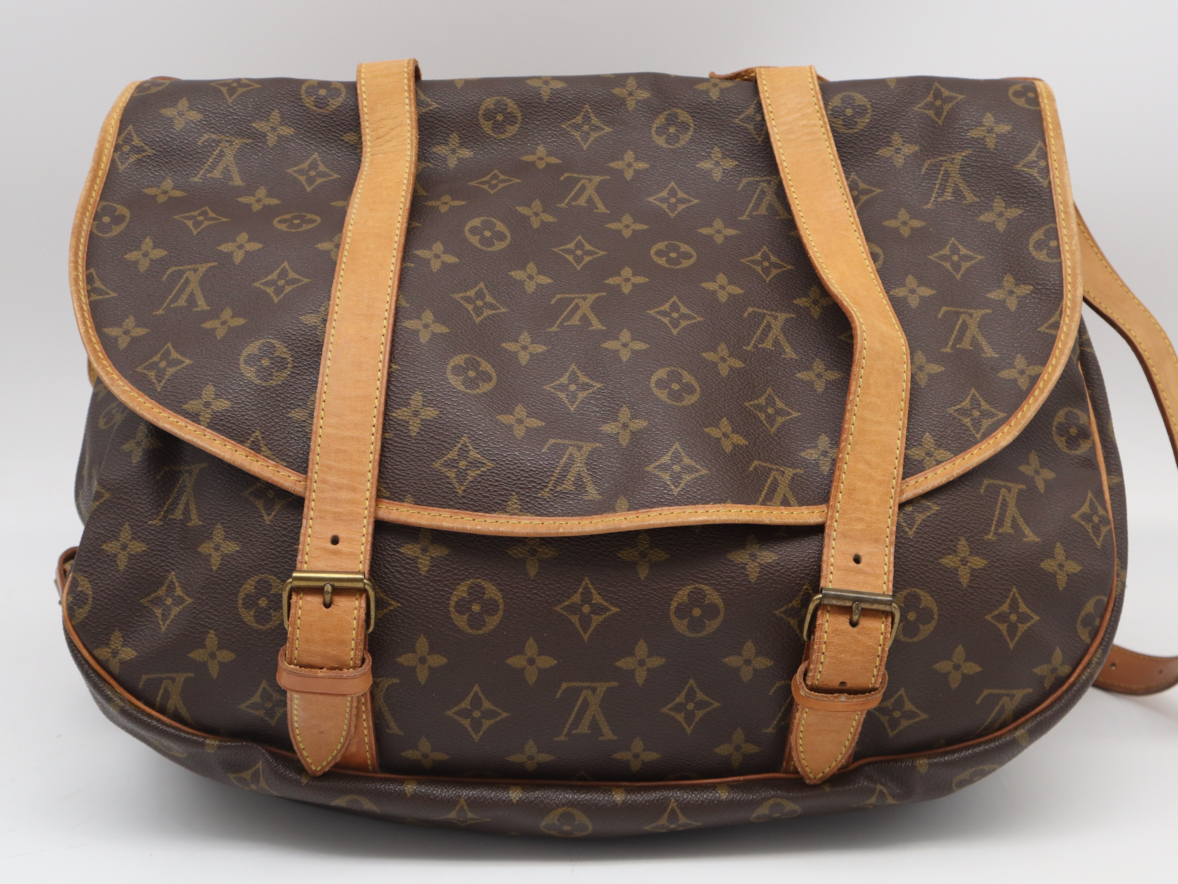 M42252 Monogram Saumur 43 Shoulder Bag — view 2