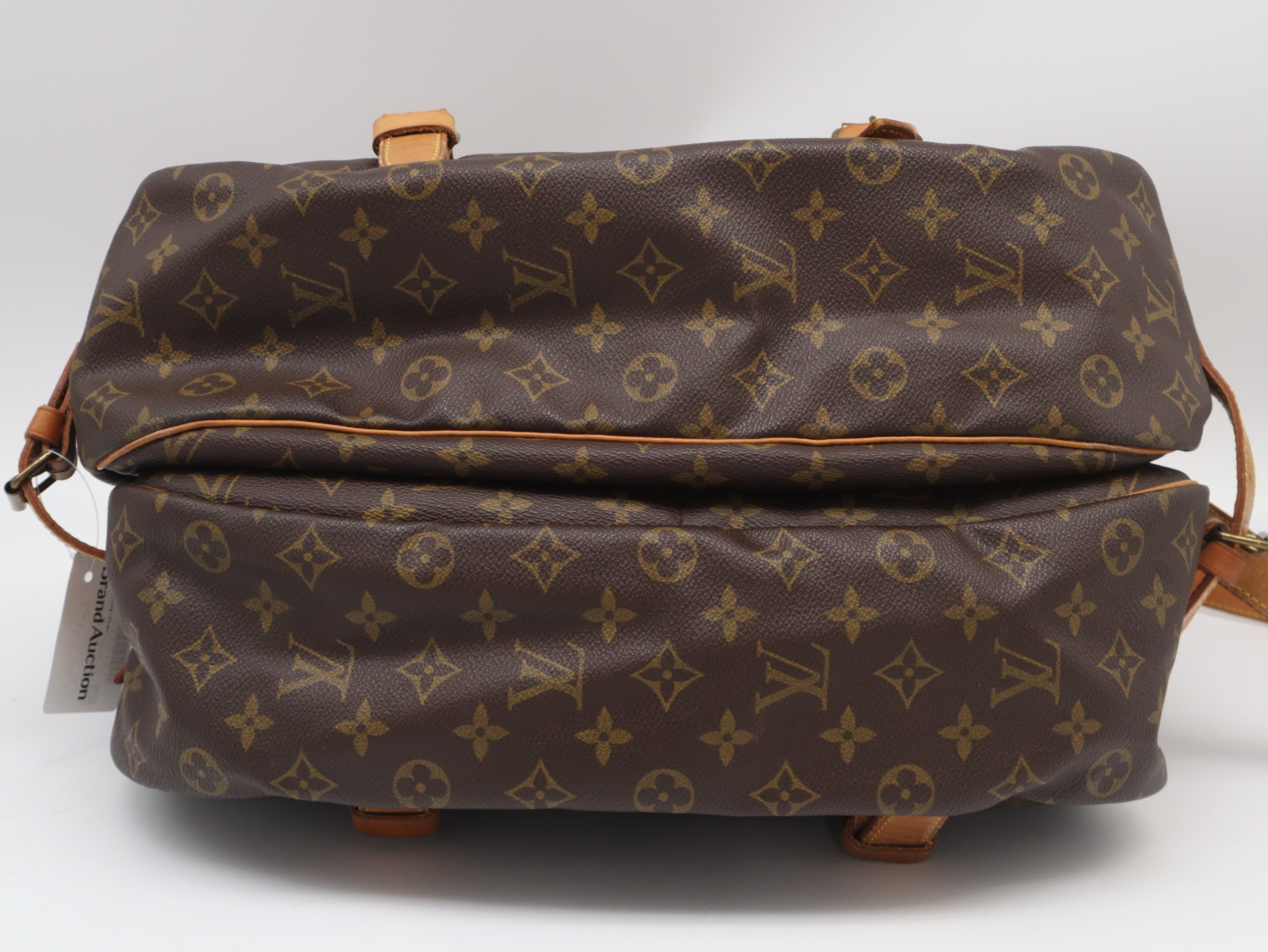 M42252 Monogram Saumur 43 Shoulder Bag — view 5