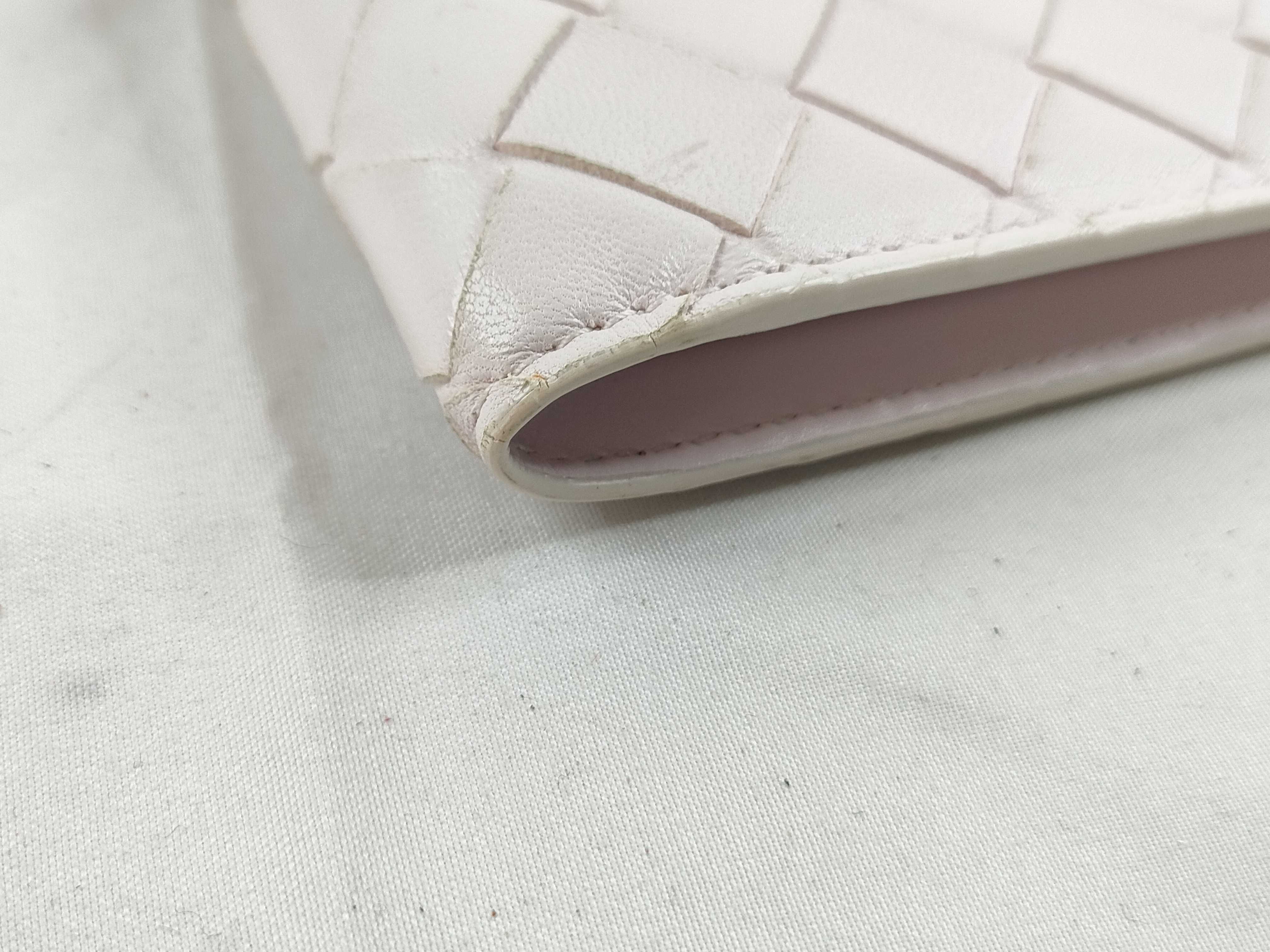 Intrecciato Medium Compact Wallet — view 3