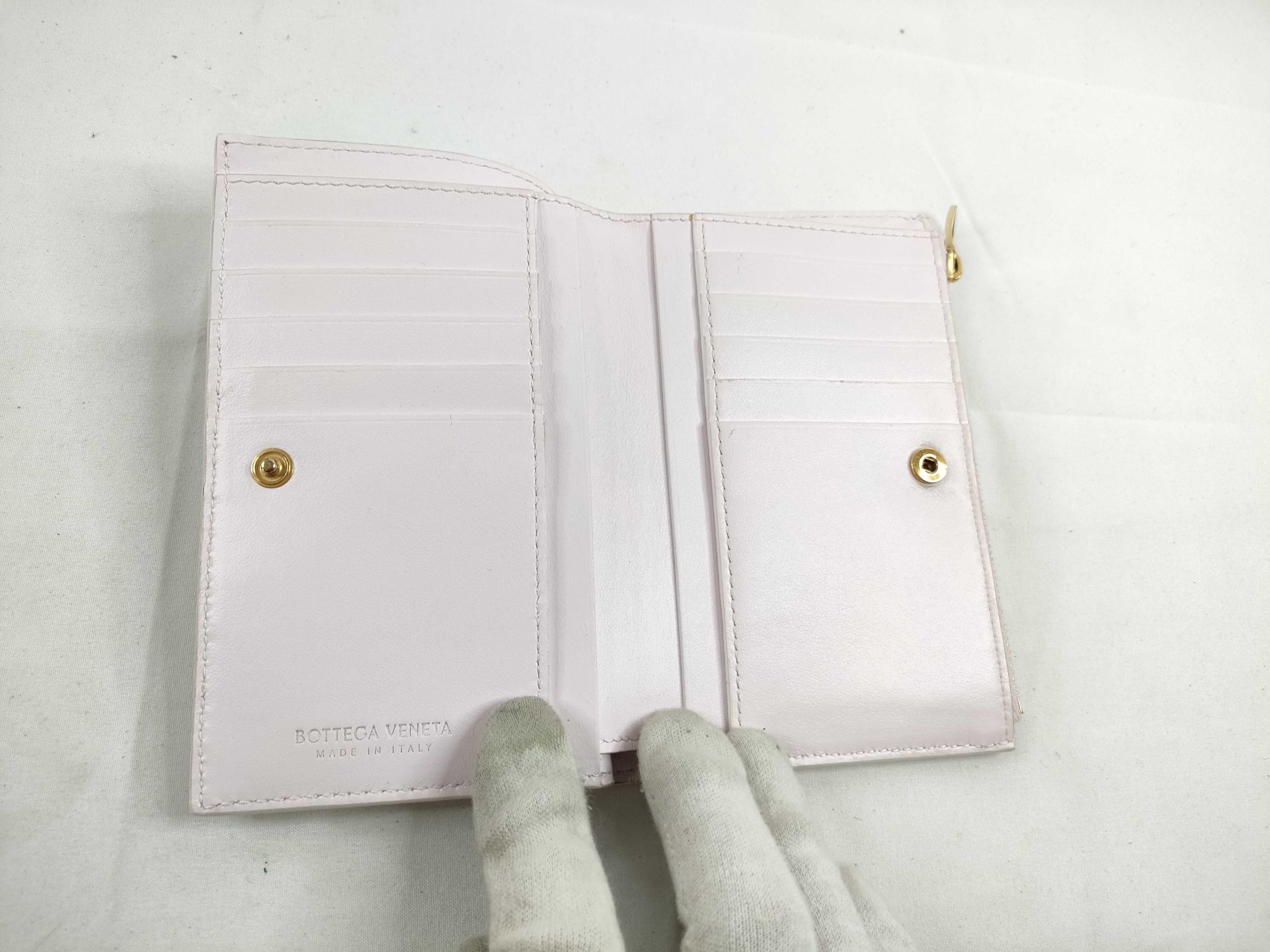 Intrecciato Medium Compact Wallet — view 8