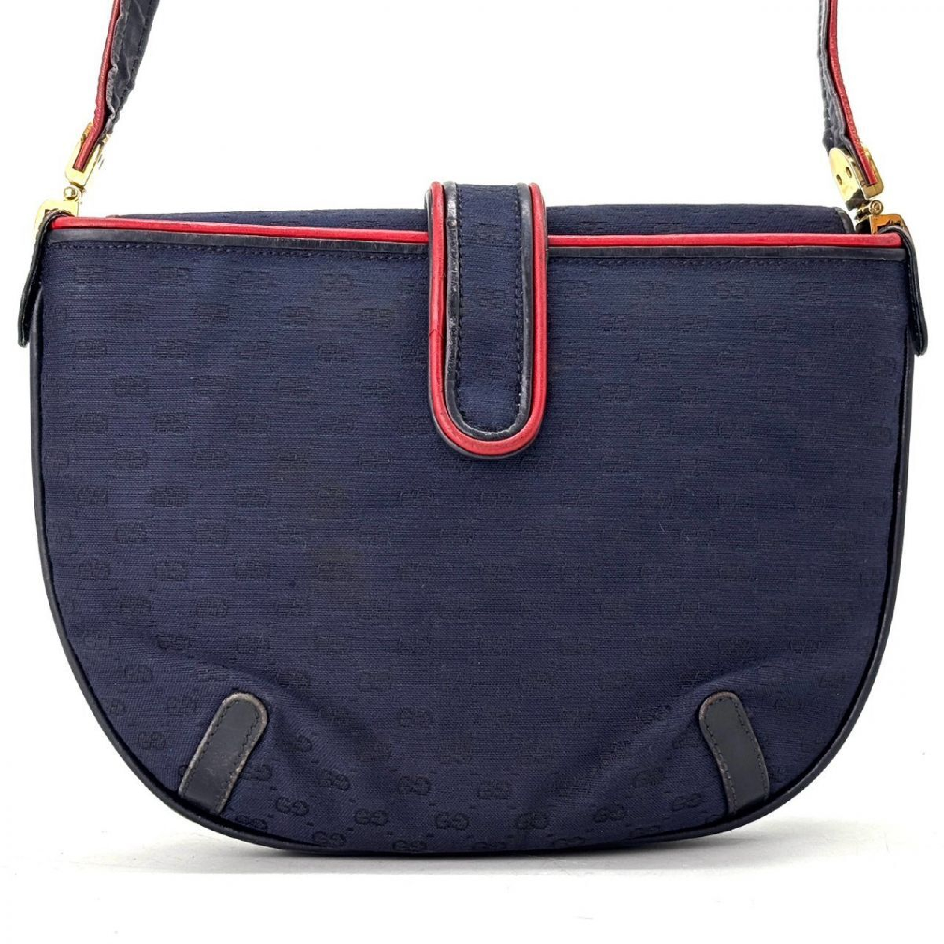 GG Canvas Interlocking Sherry Line Micro GG Gold Hardware Leather Women's Shoulder Bag — view 5