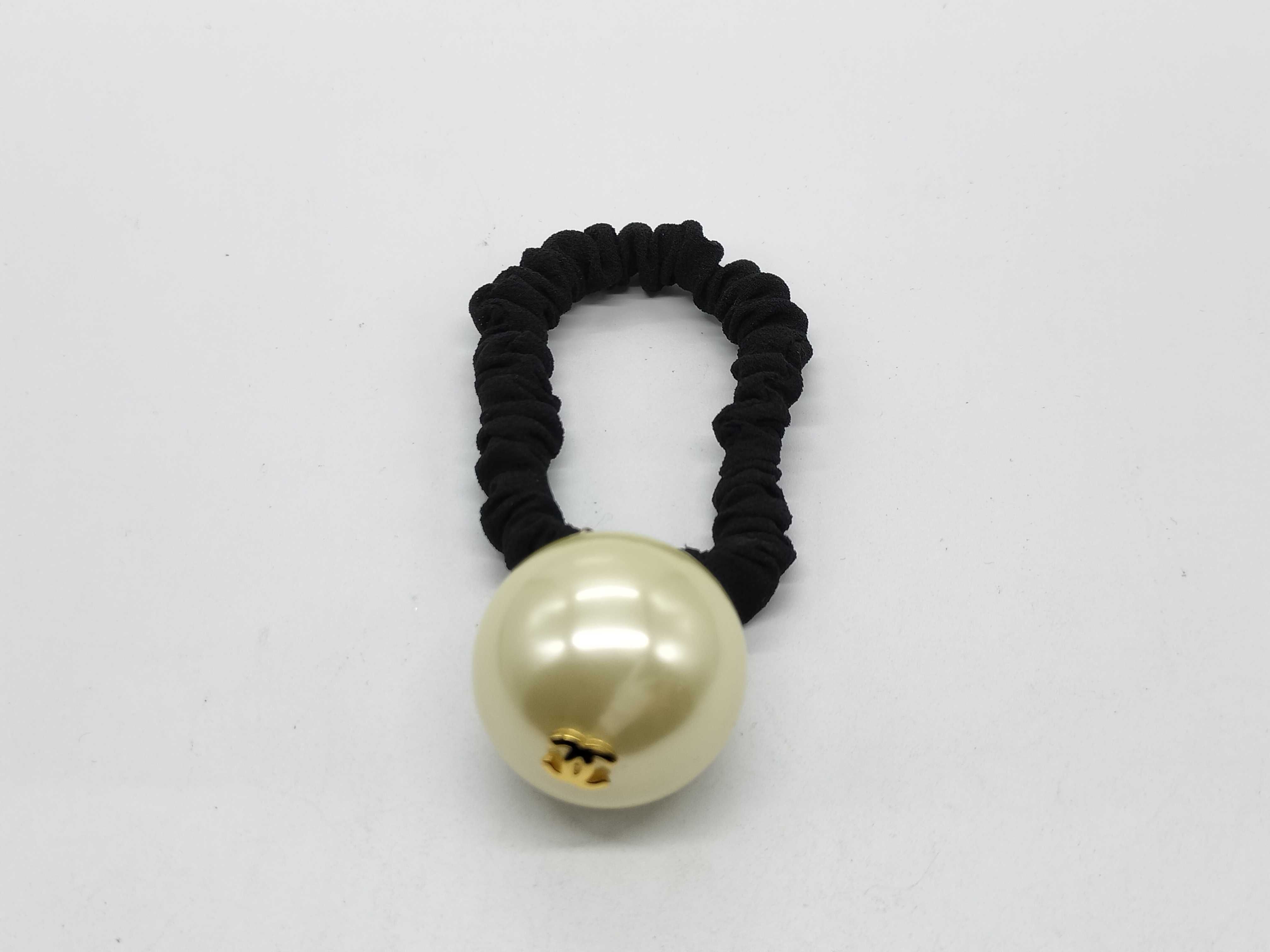 Coco Mark Pearl Hair Tie Hair Accessories