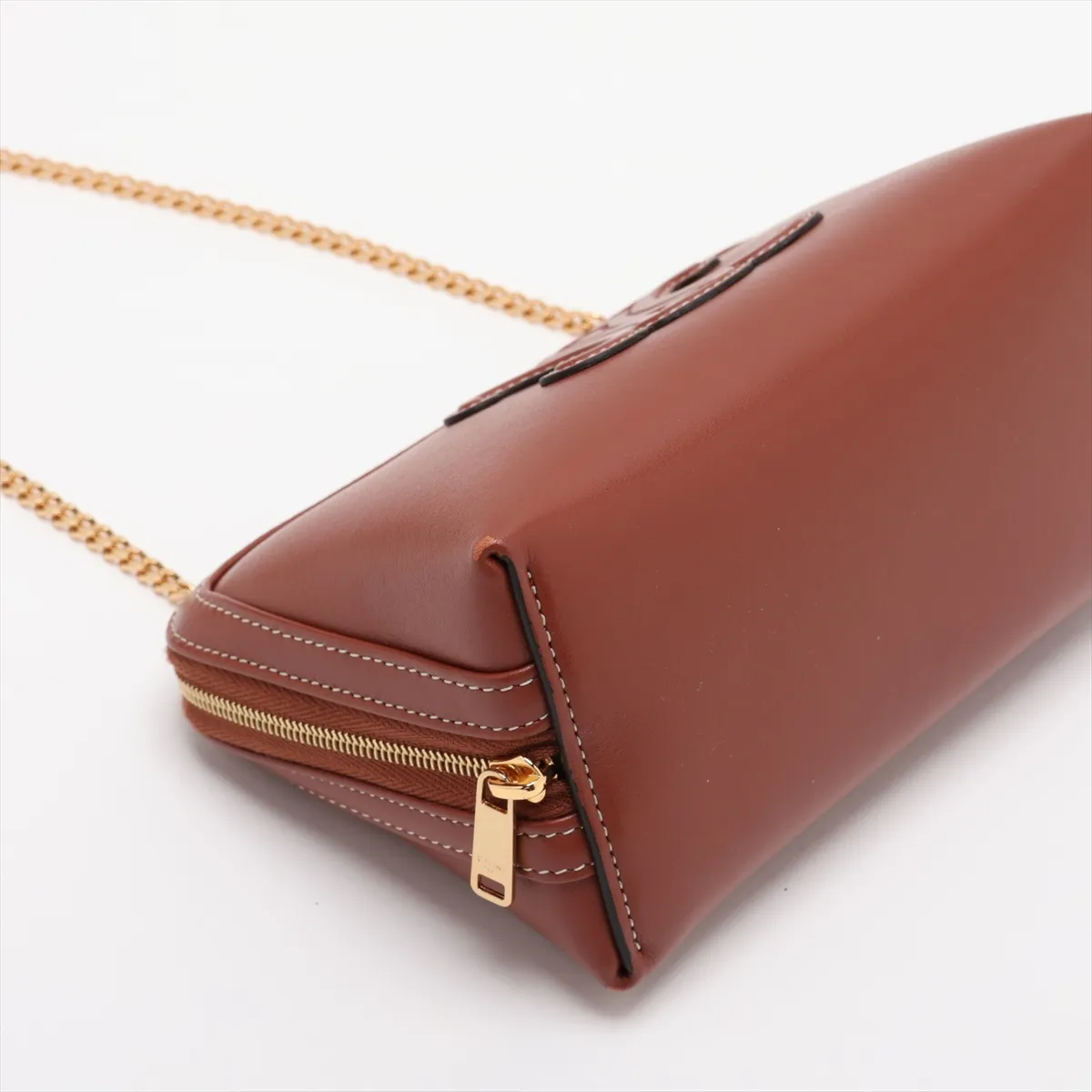 Triomphe Chain Clutch Cuir Leather Chain Shoulder Bag Brown — view 4