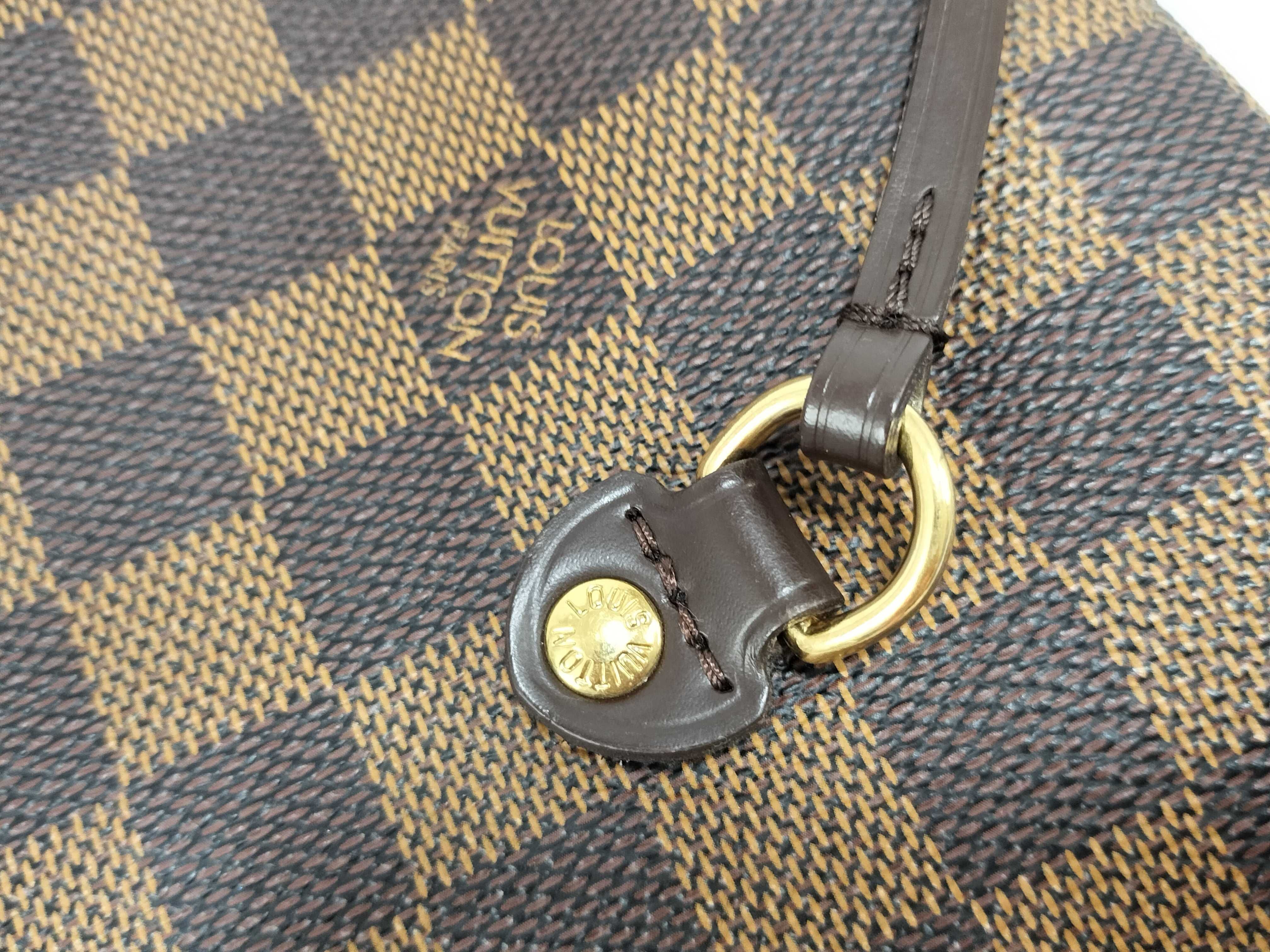 Damier Neverfull MM Tote Bag N51105 — view 13