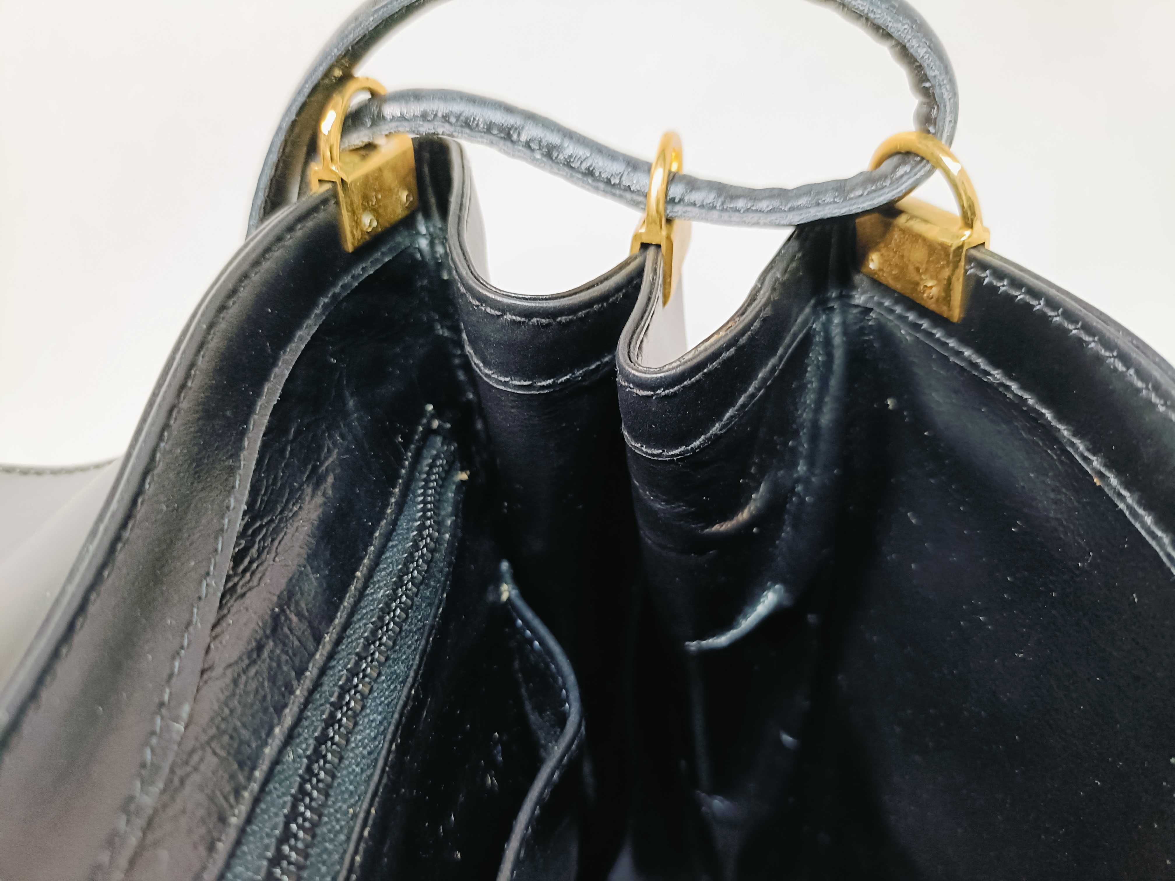 Old Black Shoulder Bag — view 10