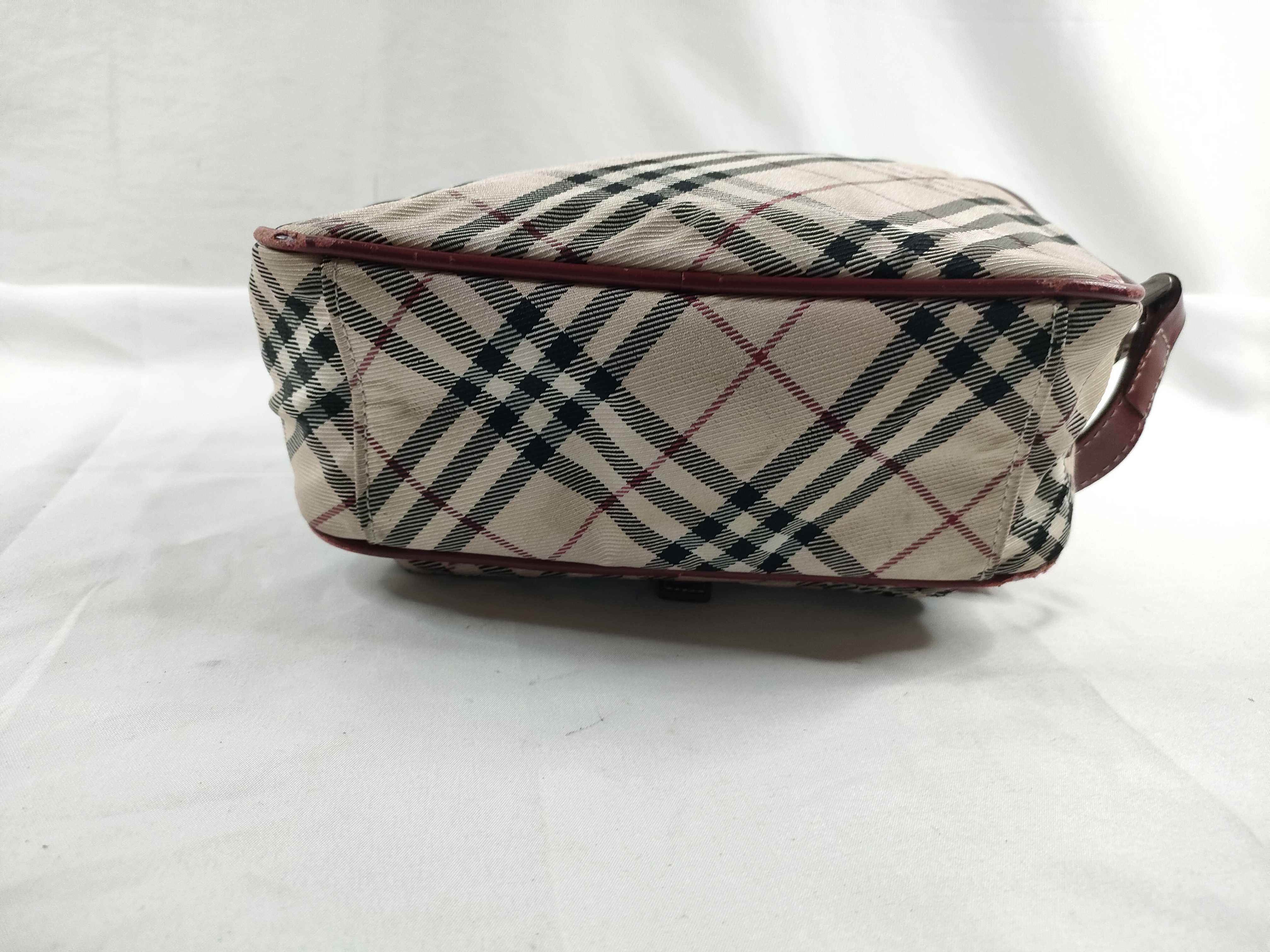 Blue Label Burberry Bag Shoulder Bag — view 4