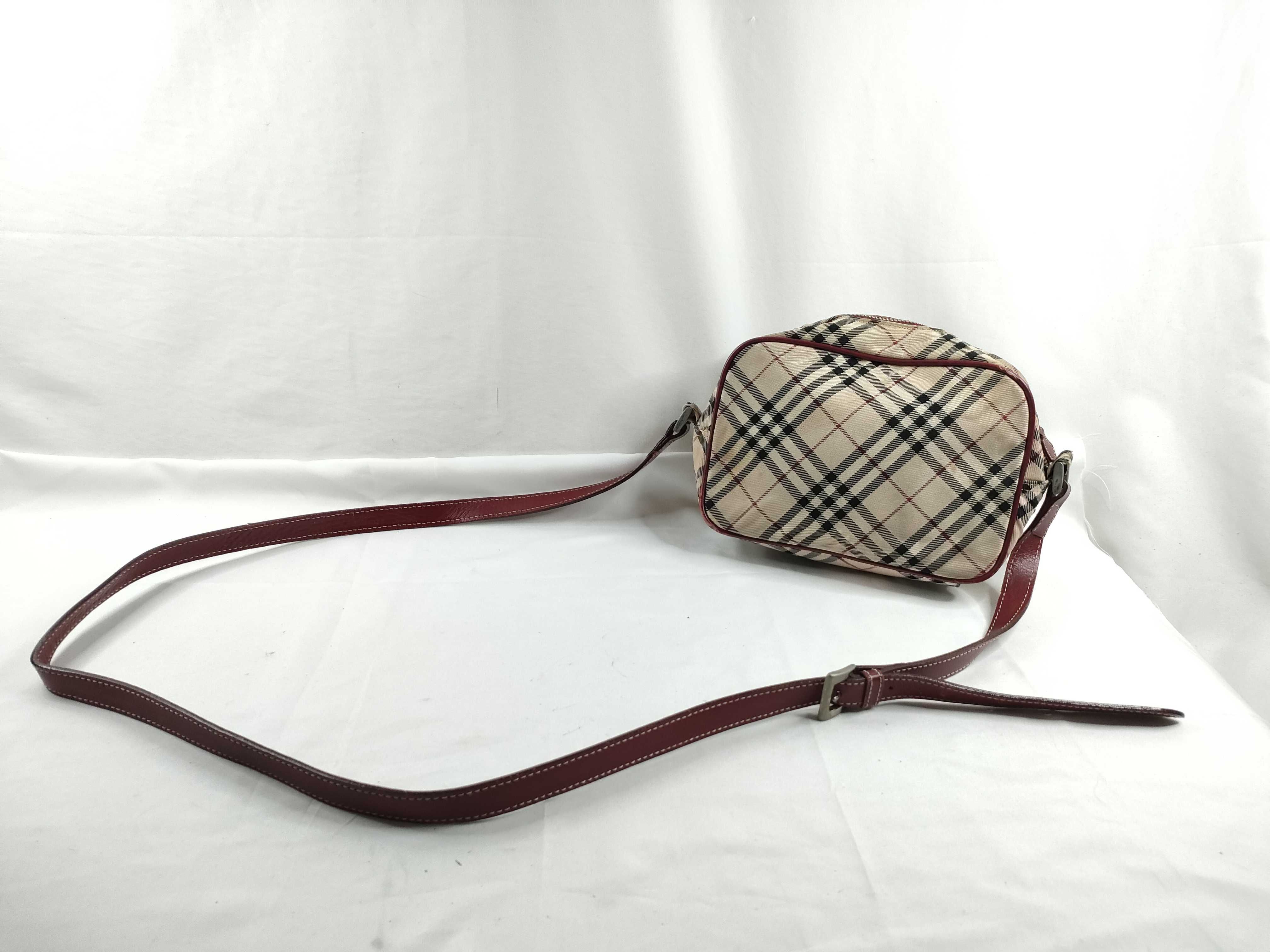 Blue Label Burberry Bag Shoulder Bag — view 7