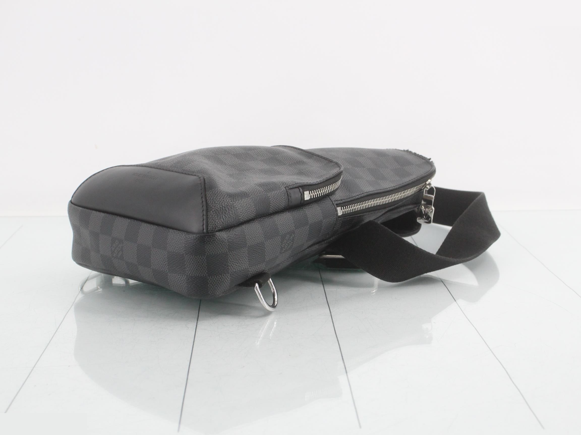 Damier Graphite Avenue Sling Bag Body Bag — view 6