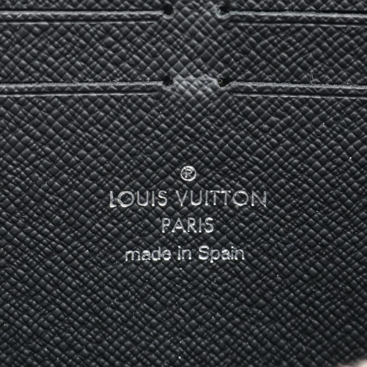 Damier Graphite Zippy Wallet Horizontal N00056 Noir Round Zip Wallet — view 9