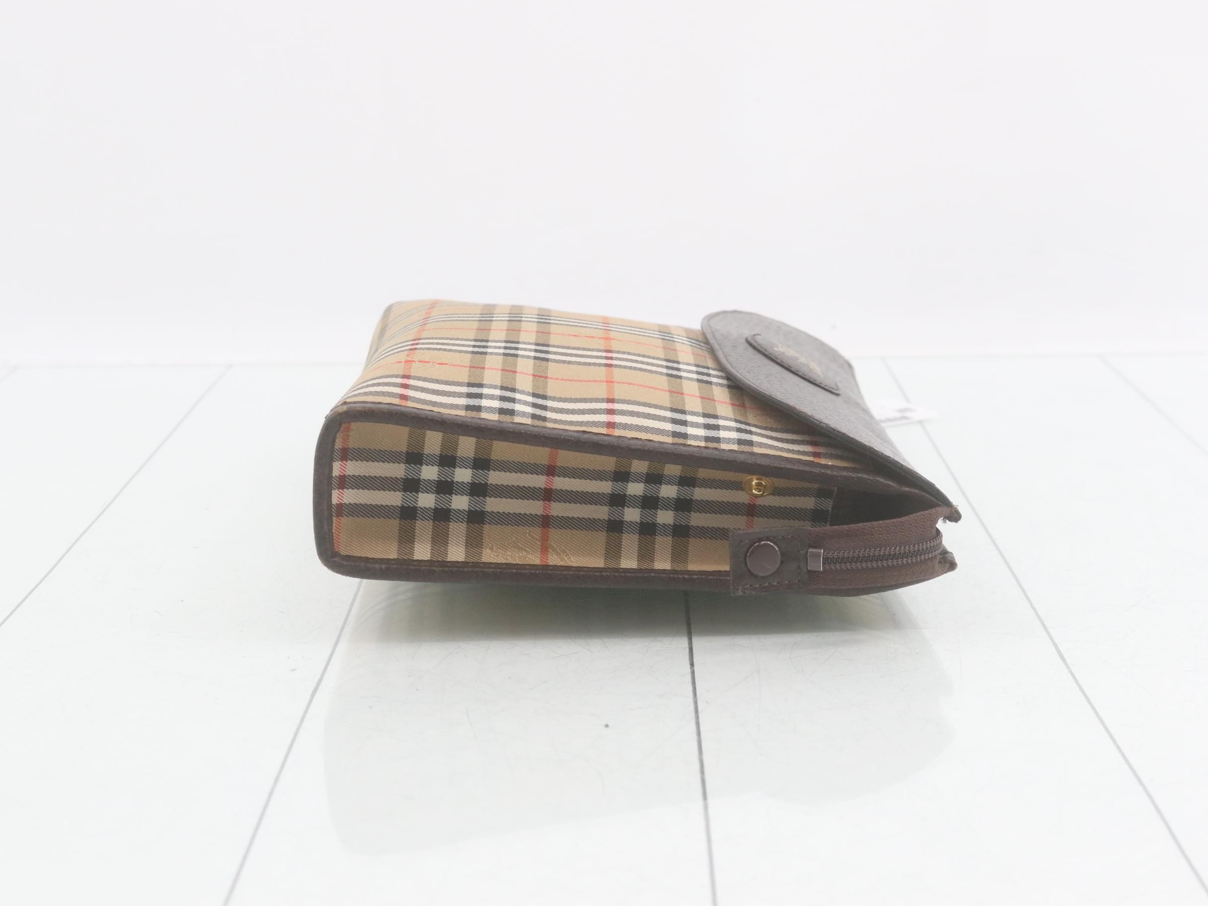 Nova Check Clutch — view 3