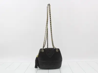 Matelassé Chain Shoulder Bag with Tassel, Unit 1