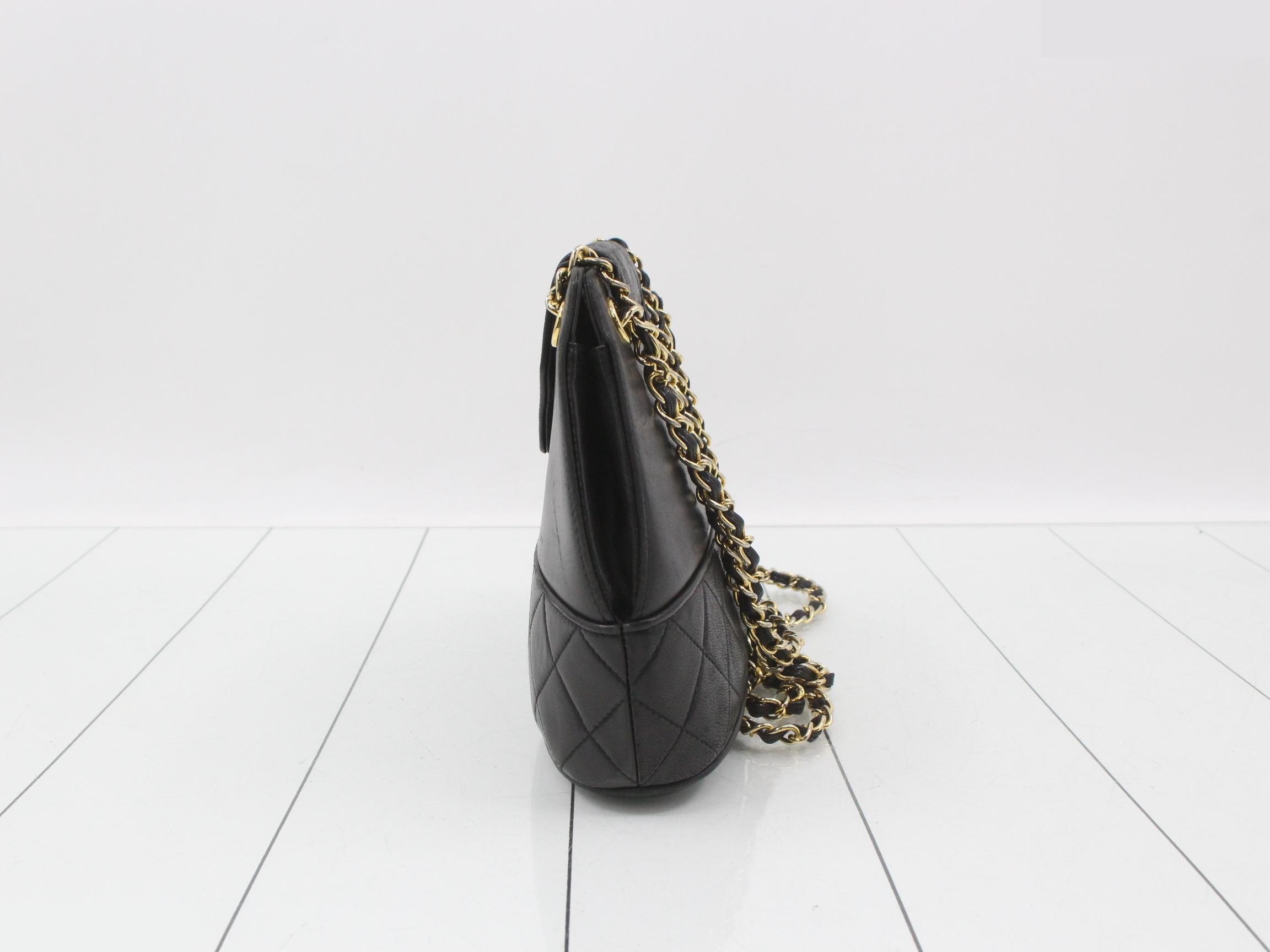 Matelassé Chain Shoulder Bag with Tassel, Unit 1 — view 3