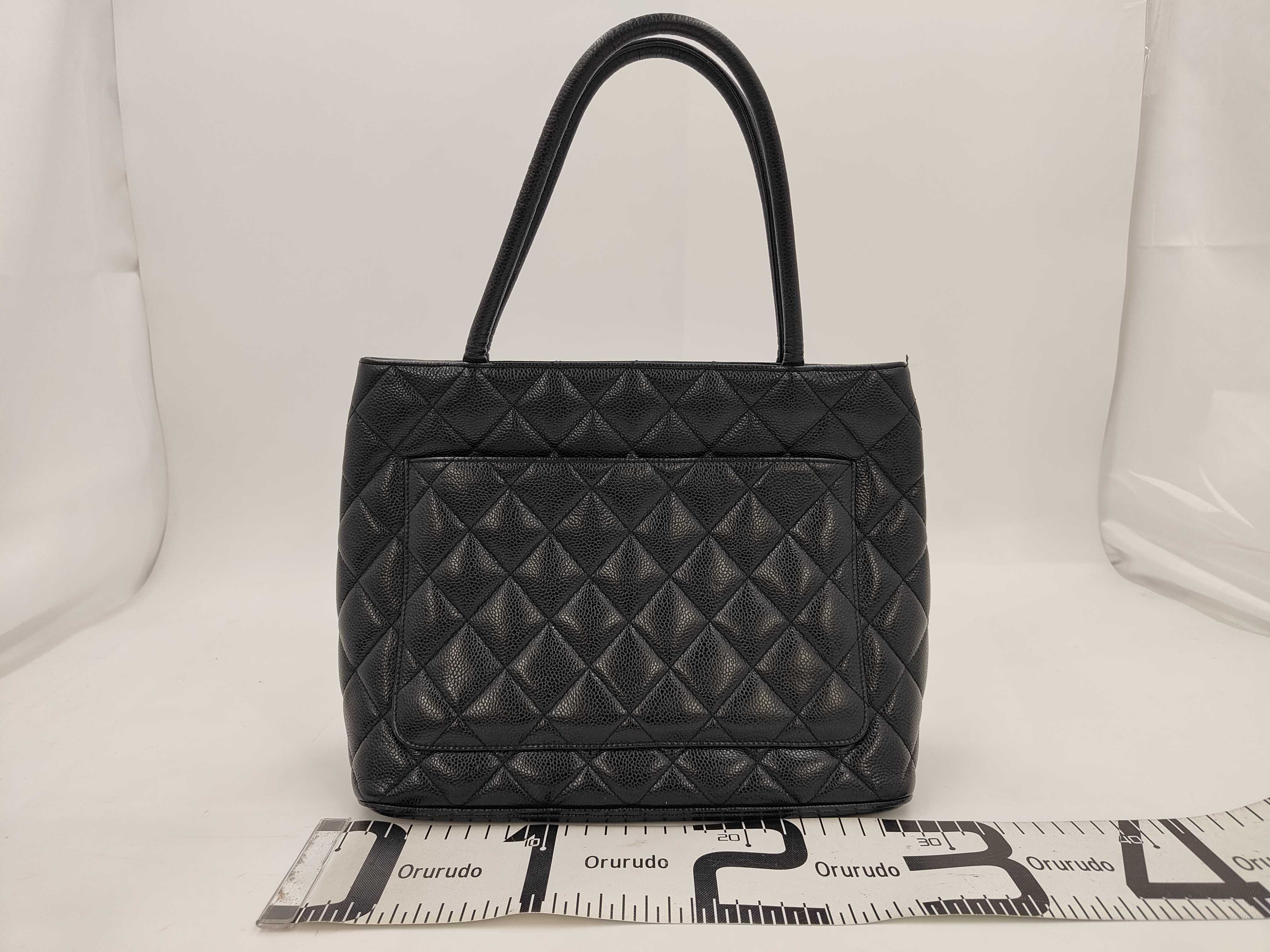 Reissue Tote Bag, Silver Hardware, Black Caviar Leather, Serial Number 7 (7277172) — view 2