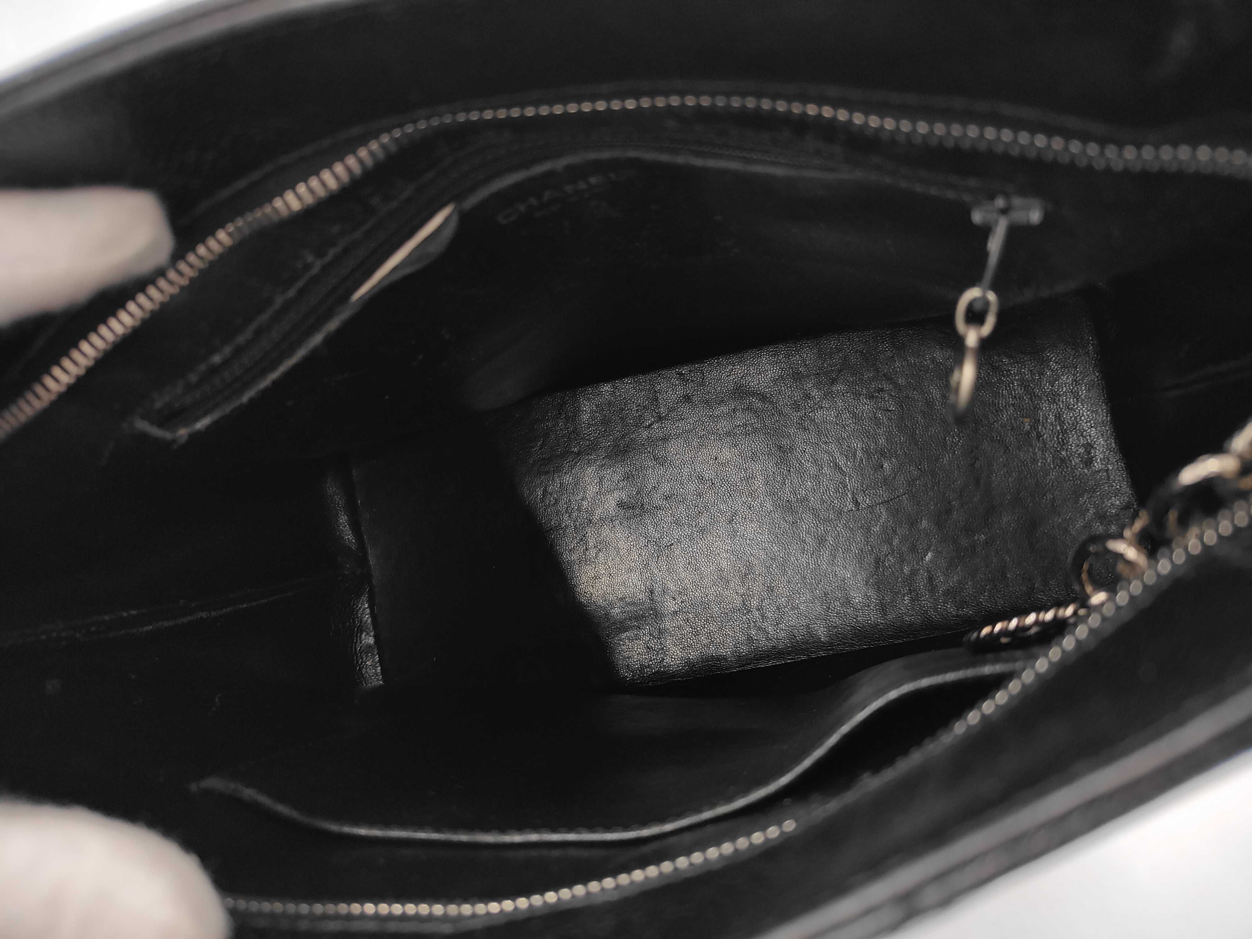 Reissue Tote Bag, Silver Hardware, Black Caviar Leather, Serial Number 7 (7277172) — view 8