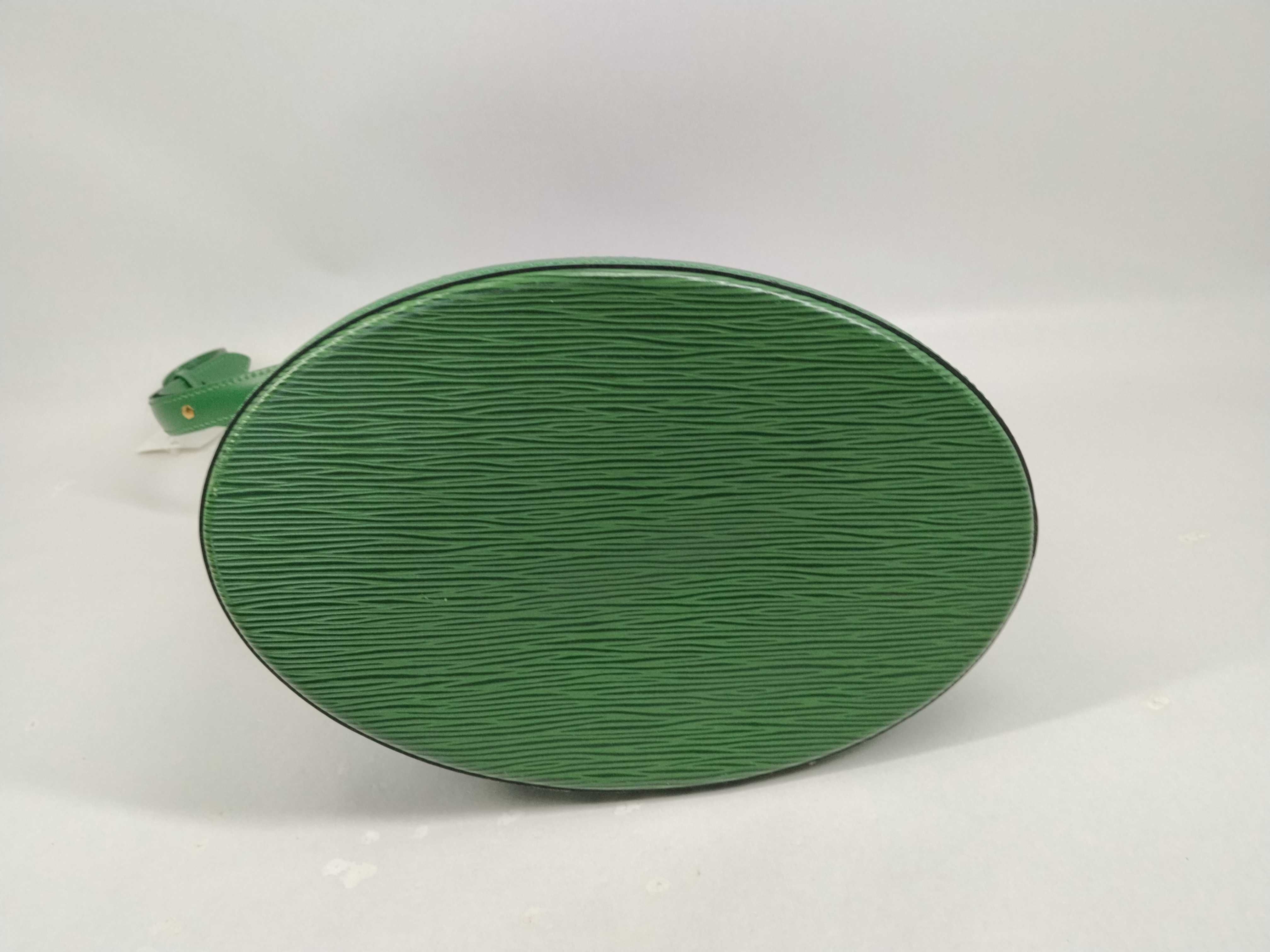 Epi Cluny Green M52254 Shoulder Bag — view 3