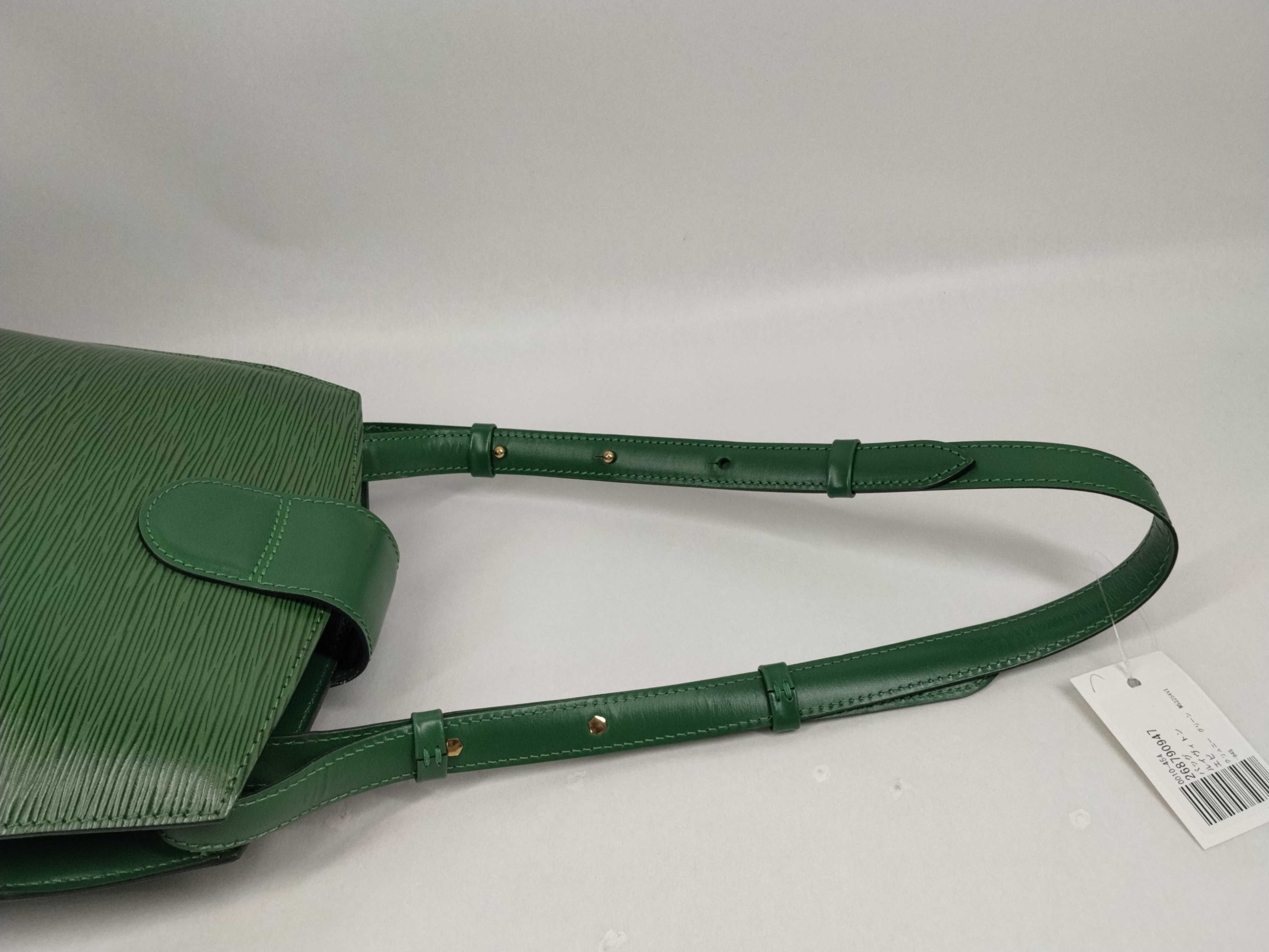 Epi Cluny Green M52254 Shoulder Bag — view 5