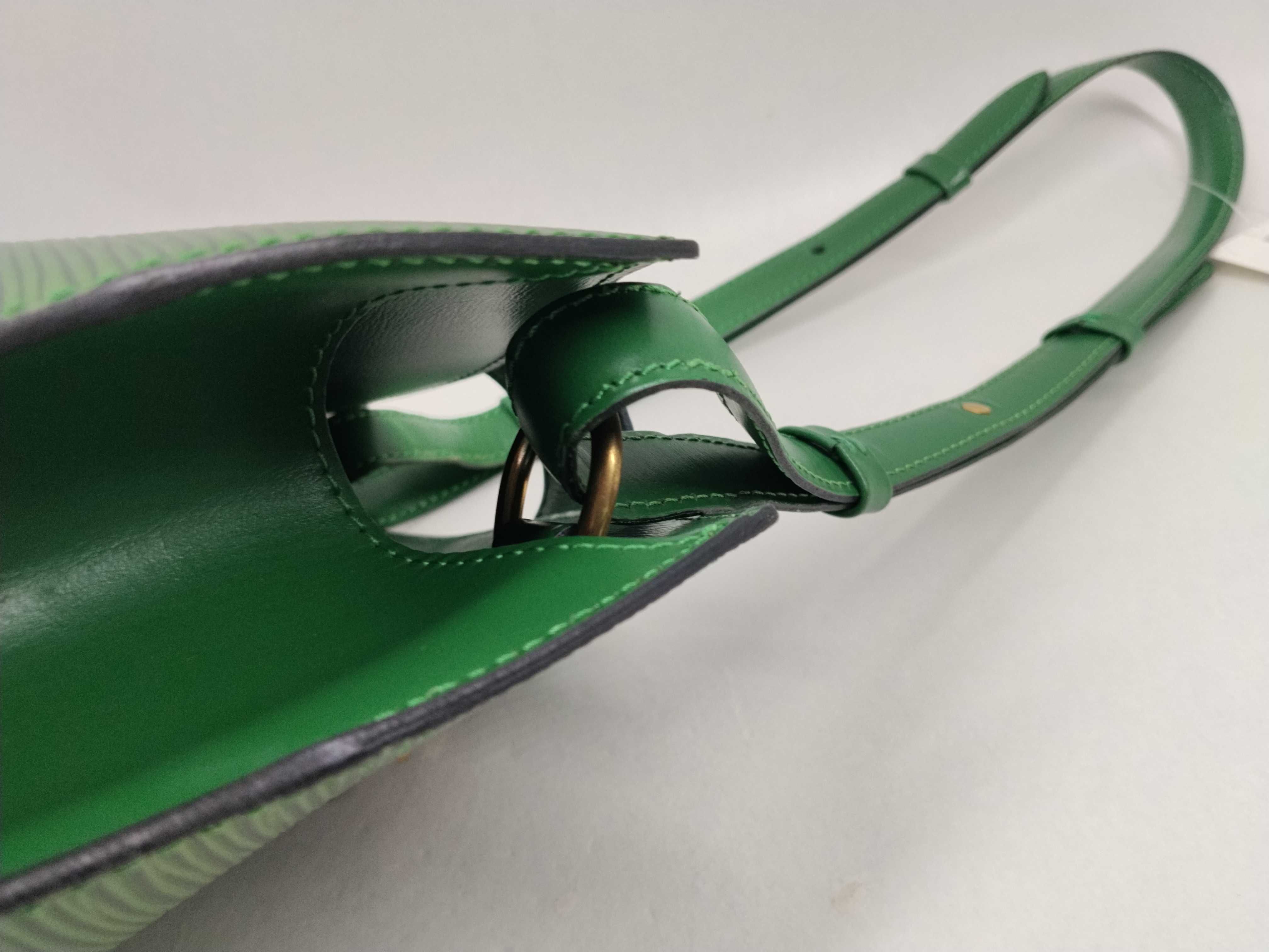Epi Cluny Green M52254 Shoulder Bag — view 7