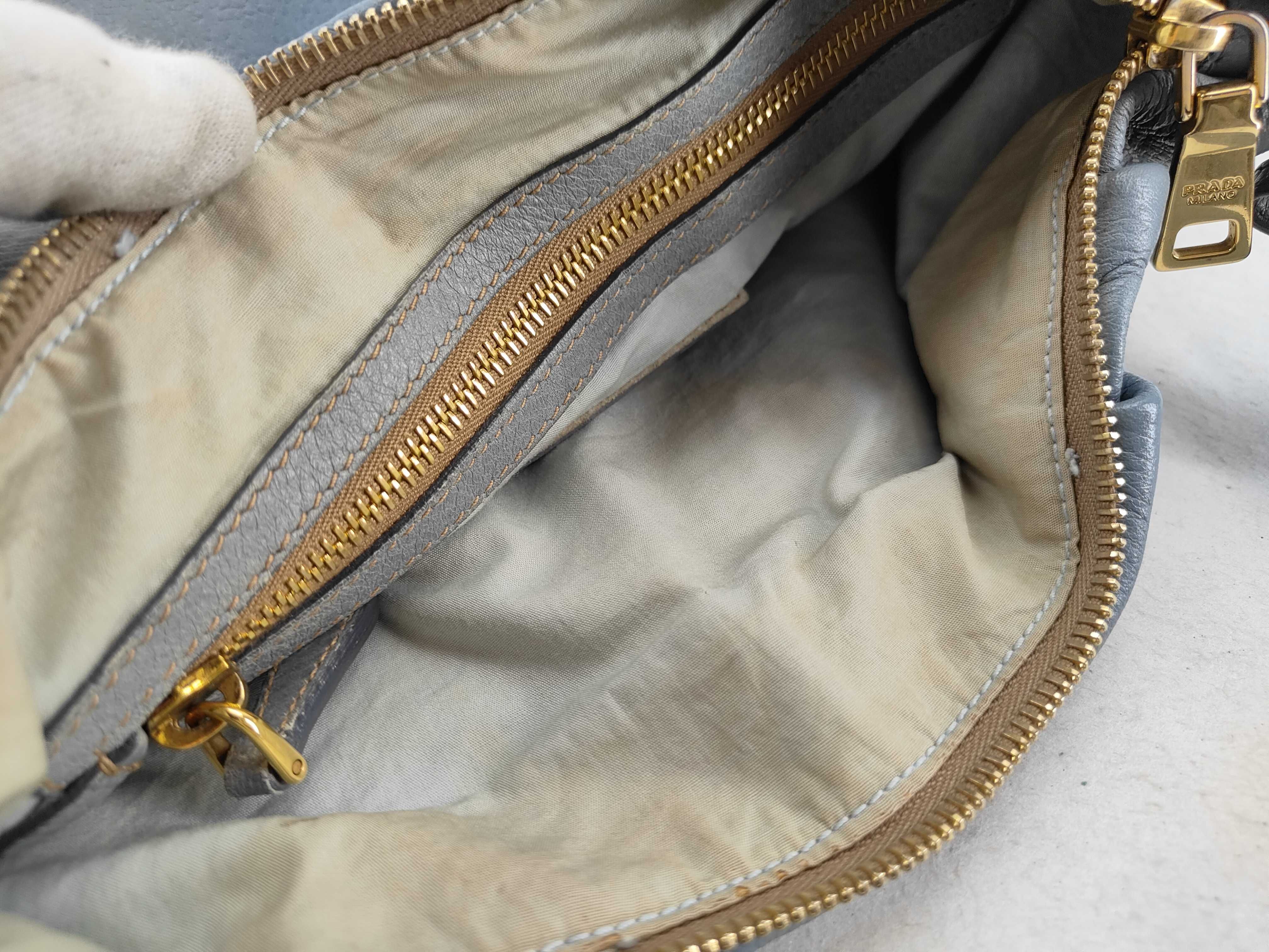 leather shoulder bag, blue, with name tag. — view 14