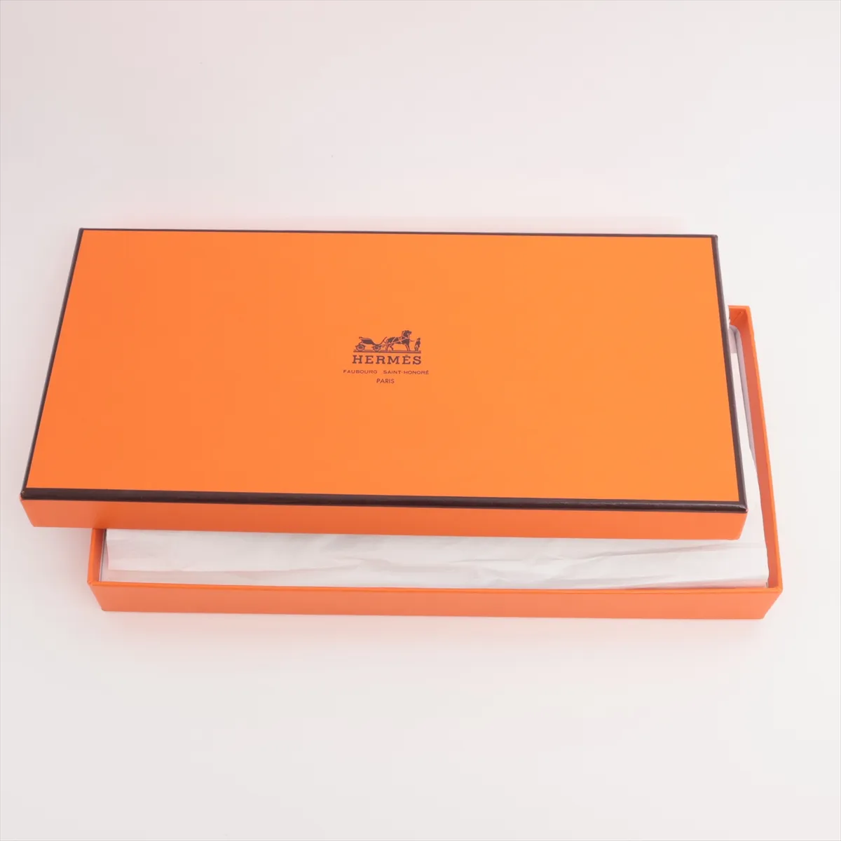 Buddy Charm G: 2026 Charm Agneau Milo Orange x Black — view 4