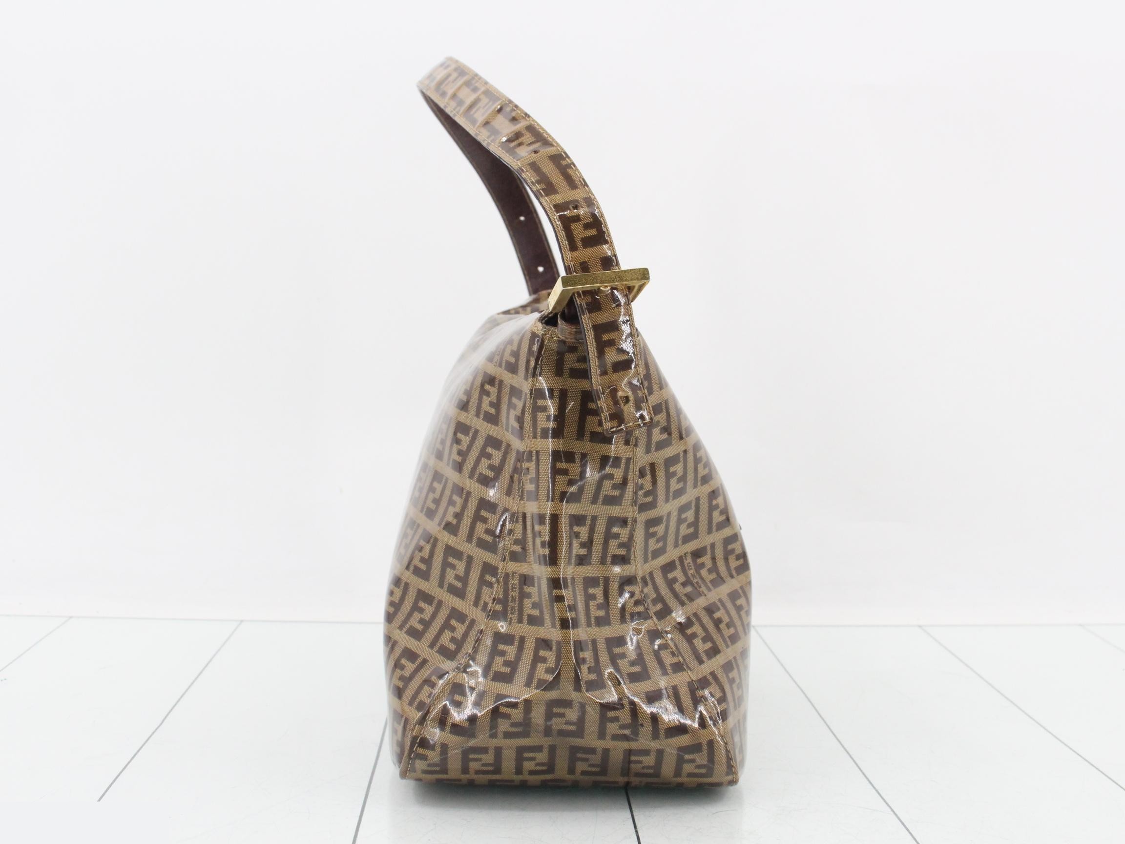 ZUCCA Mamma Bucket Shoulder Bag — view 4