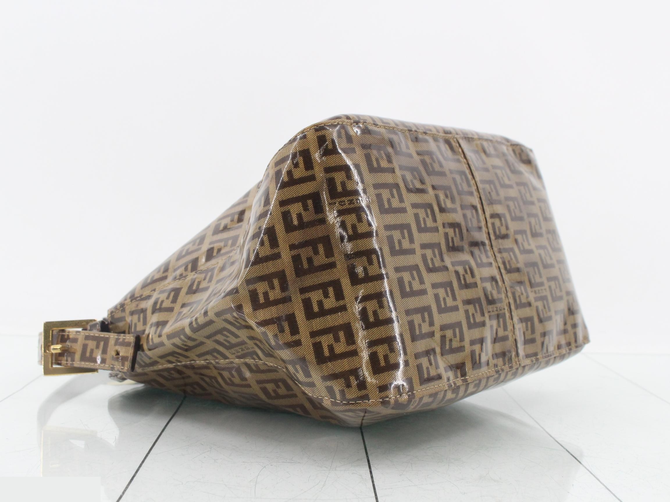 ZUCCA Mamma Bucket Shoulder Bag — view 5